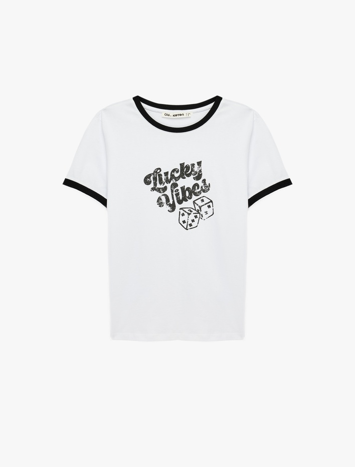  Pamuklu Biyeli Kısa Kollu Bisiklet Yaka Zar Baskılı Tişört