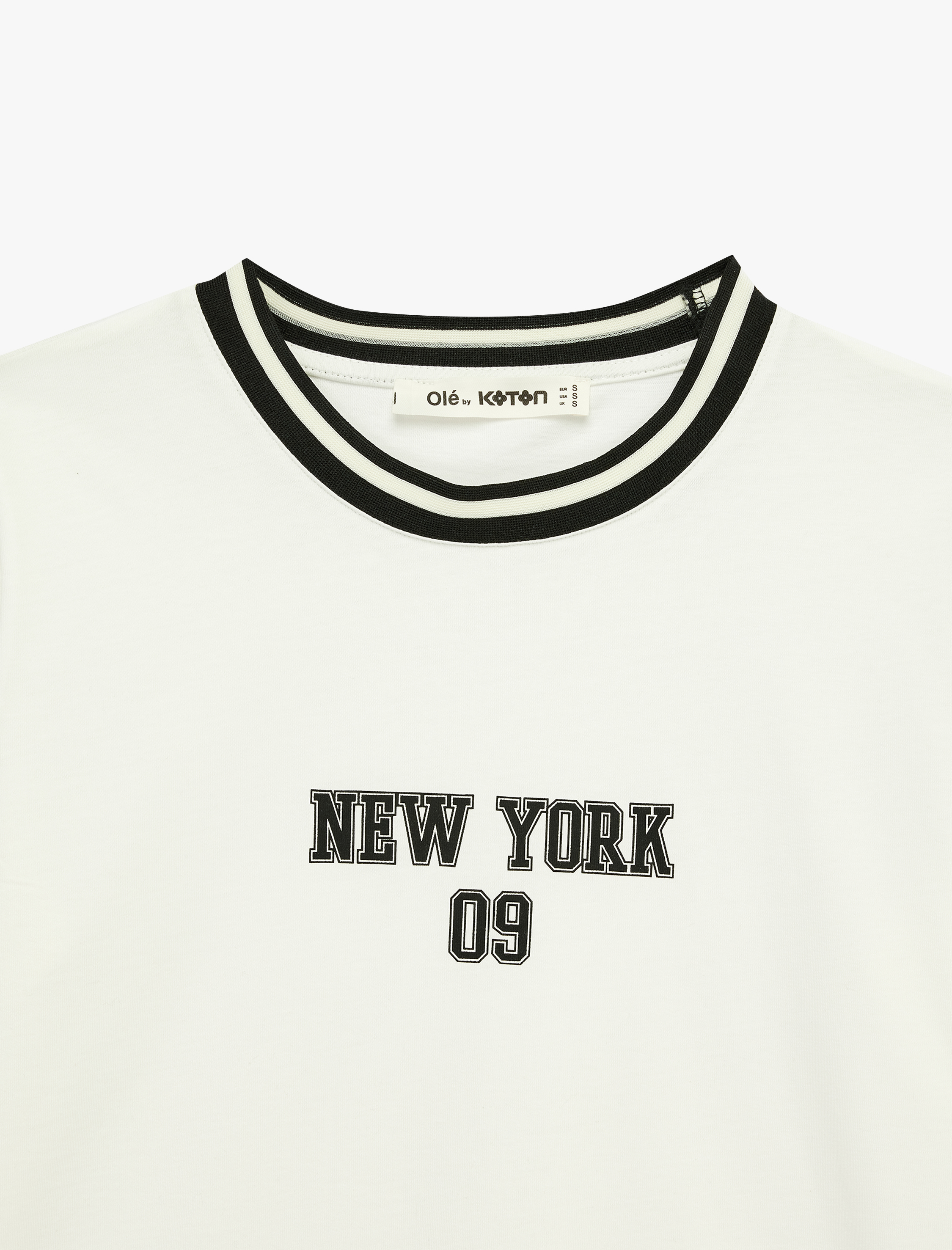   Rahat Kalıp Biyeli Kısa Kollu Bisiklet Yaka Pamuklu Kolej Baskılı Tişört