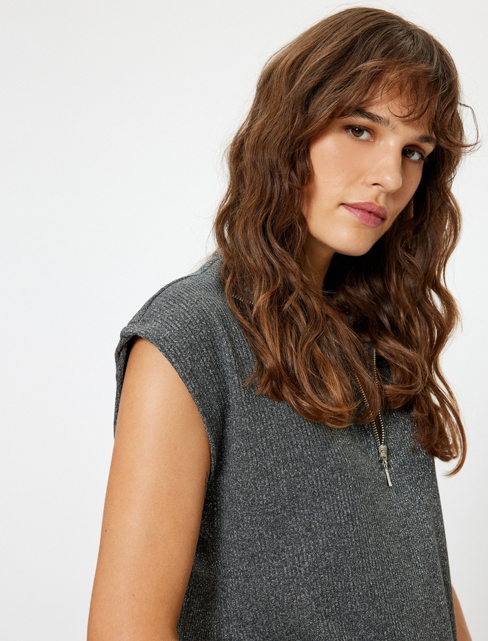  Yarım Fermuarlı Süveter Dik Yaka