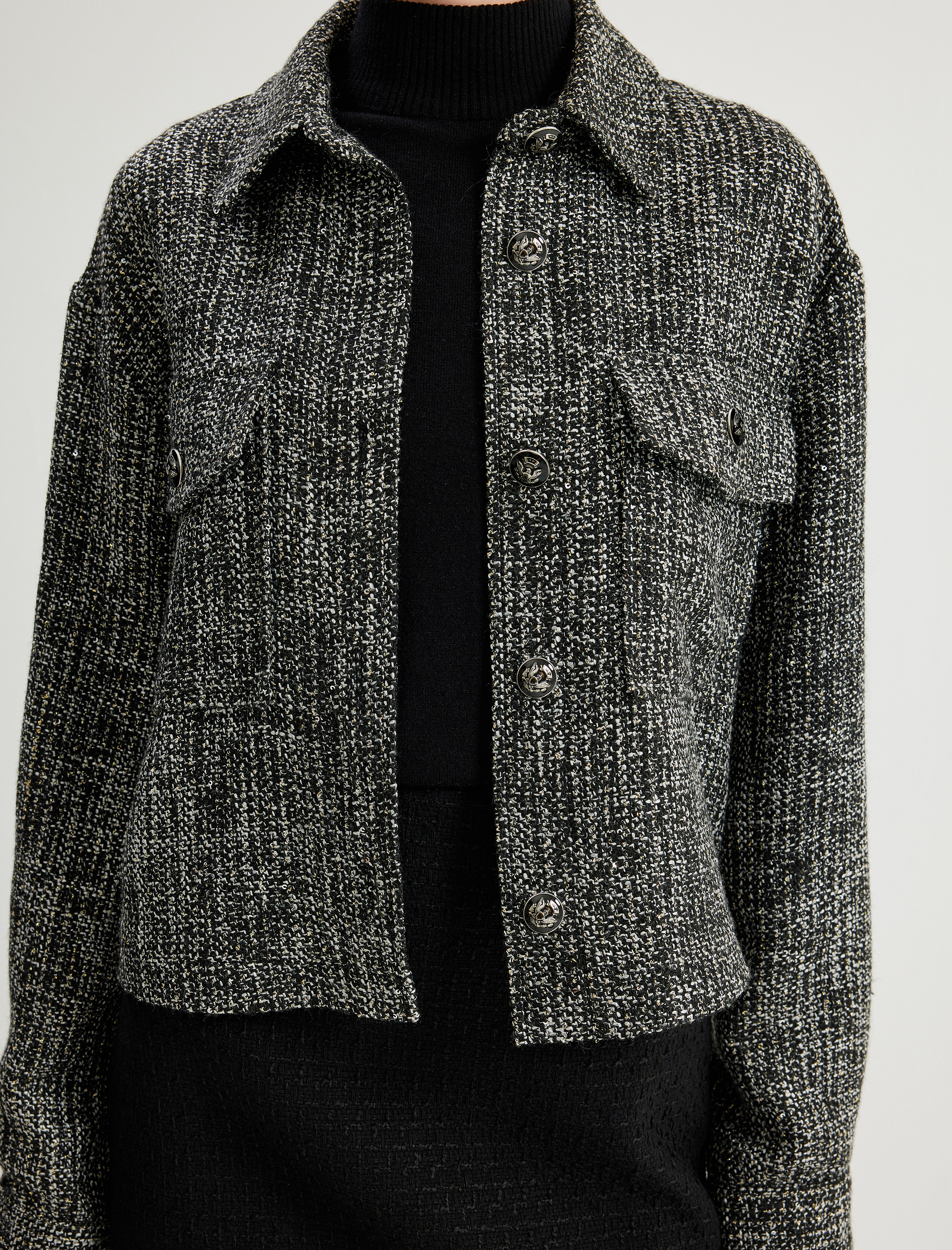   Tüvit Ceket Kapaklı Cep Detaylı Düğmeli Gömlek Yaka