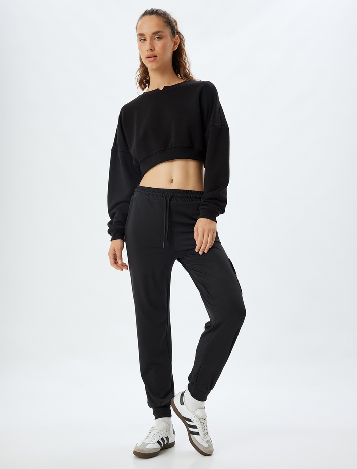  Jogger Eşofman Altı Yüksek Bel Bağcıklı Cep Detaylı Bol Kalıp İnterlok