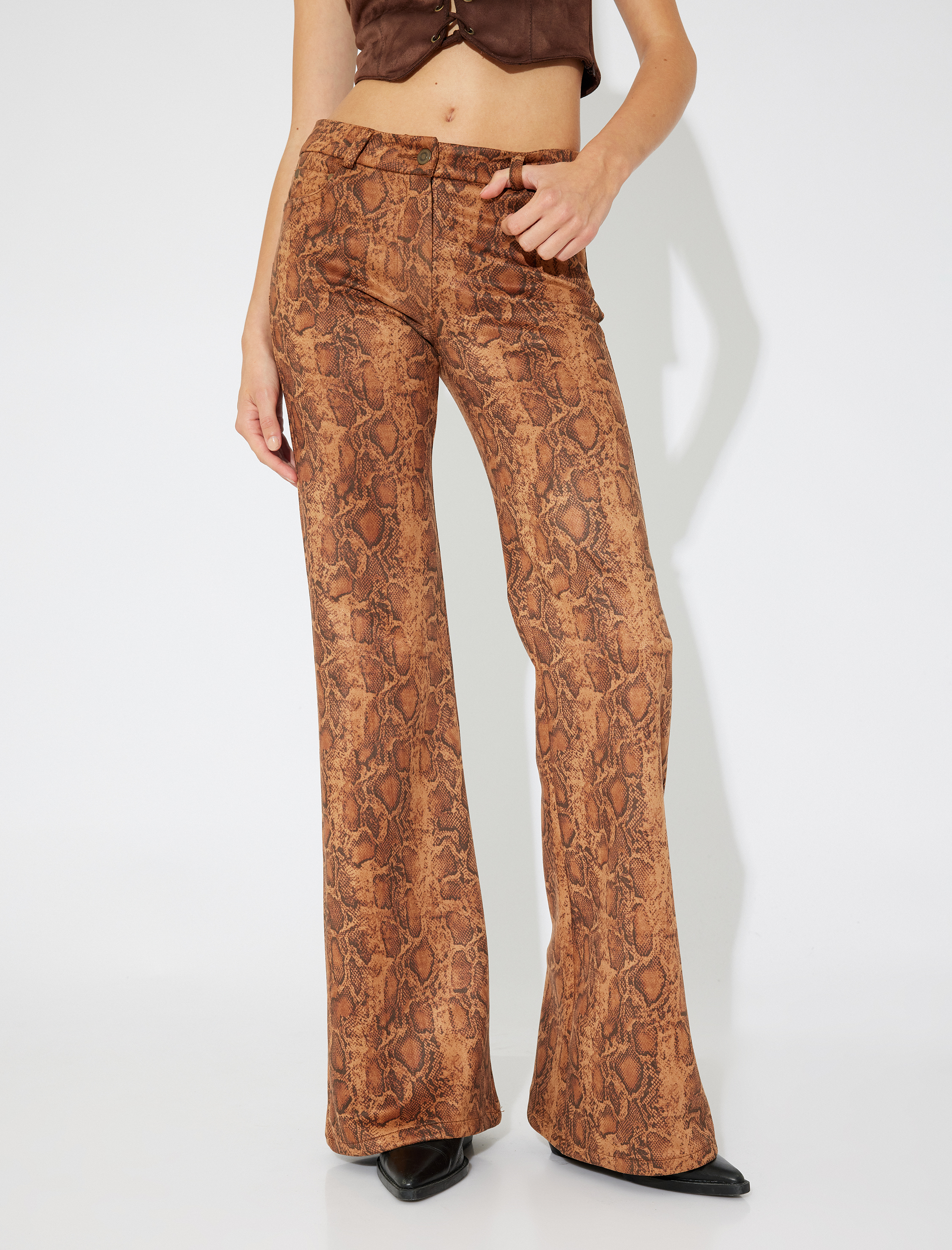   Düşük Bel Yılan Derisi Görünümlü İspanyol Paça Pantolon