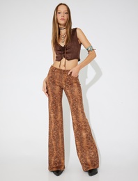 Önü Çapraz Bağlamalı V Yaka Slim Fit Crop Suni Süet Yelek