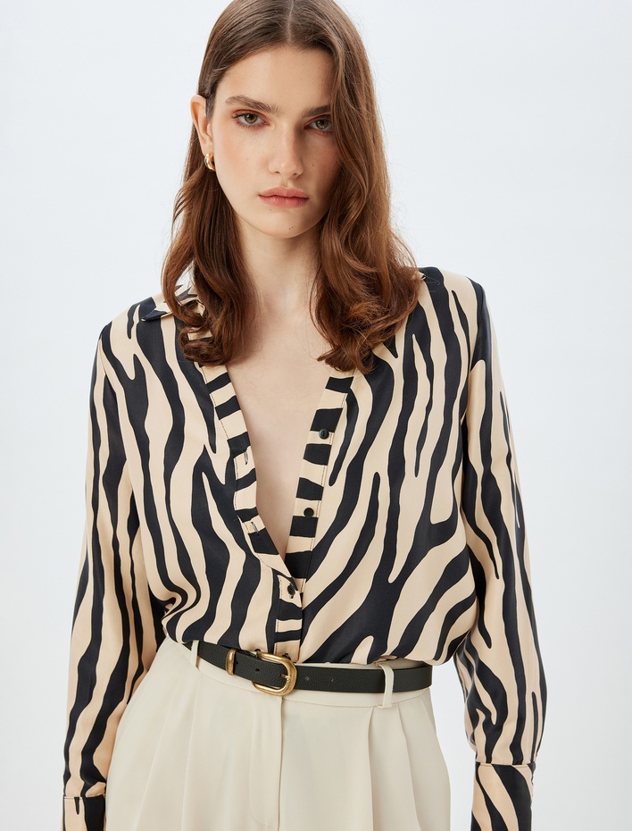  Zebra Desenli Gömlek Uzun Kollu V Yaka