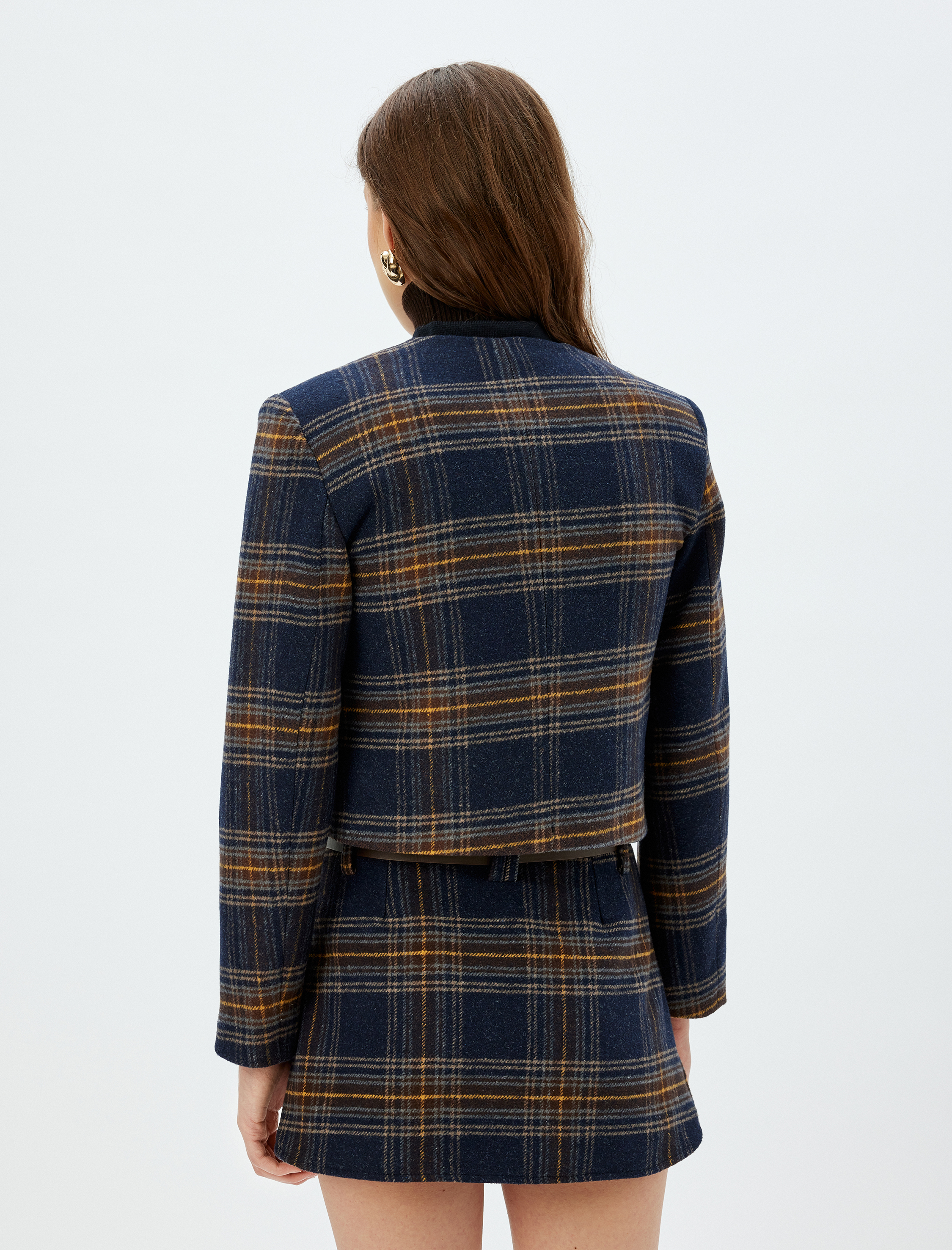   Koton X Sima Tarkan - Yuvarlak Yaka Ekose Kruvaze Kısa Ceket