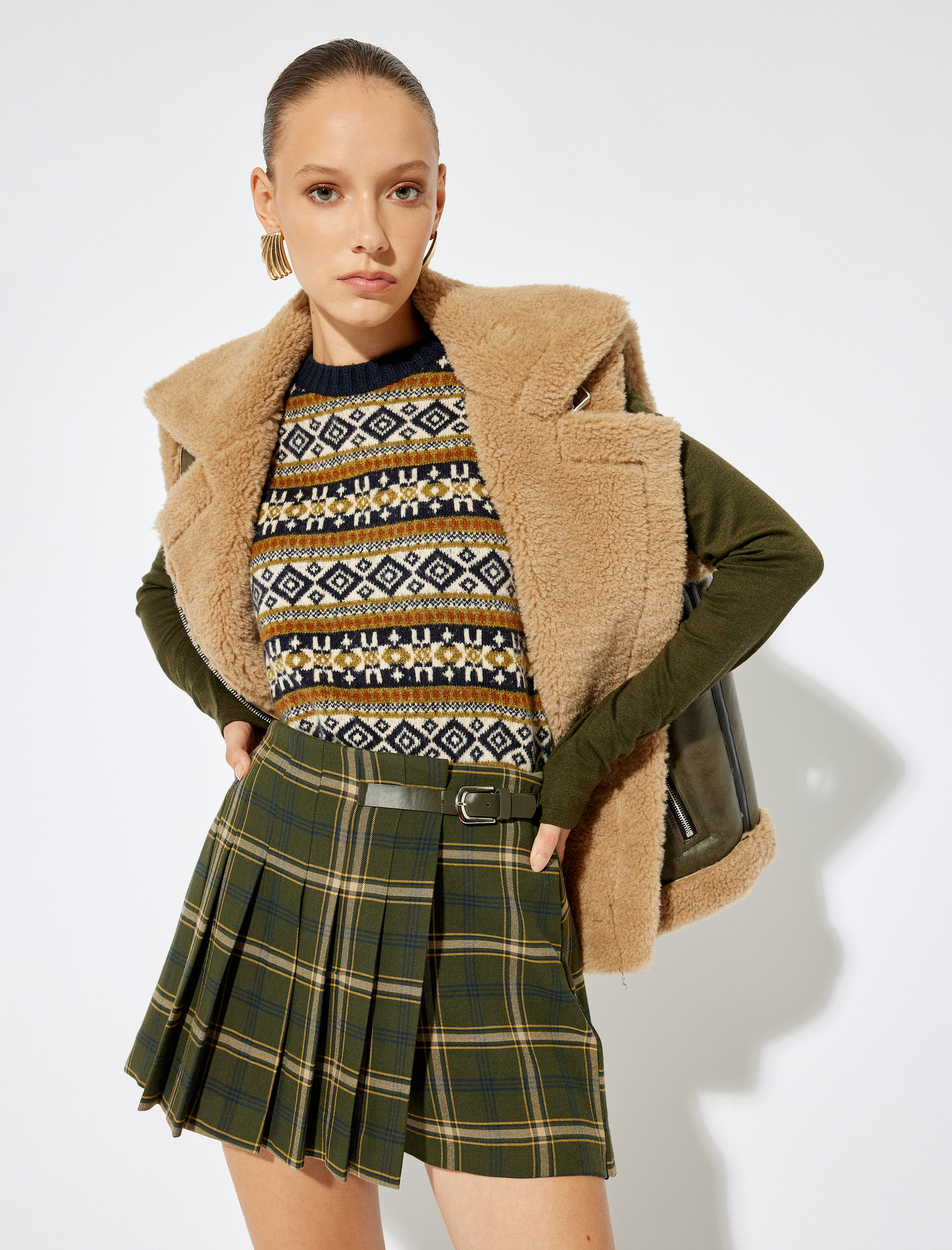   Koton X Sima Tarkan - Yarım Kemer Detaylı Ekose Kruvaze Pileli Mini Şort Etek