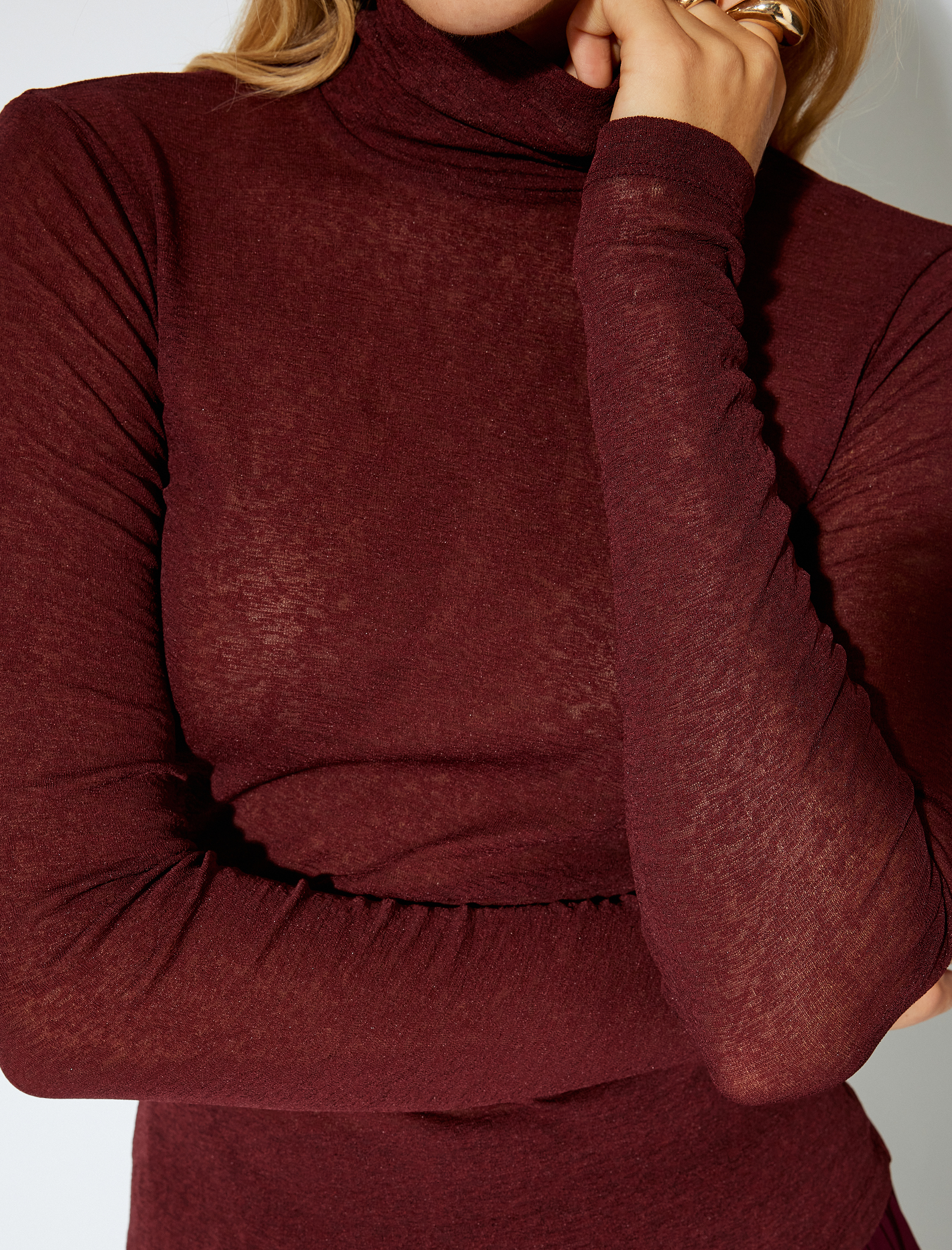   Balıkçı Yaka Yarı Transparan Uzun Kollu Body