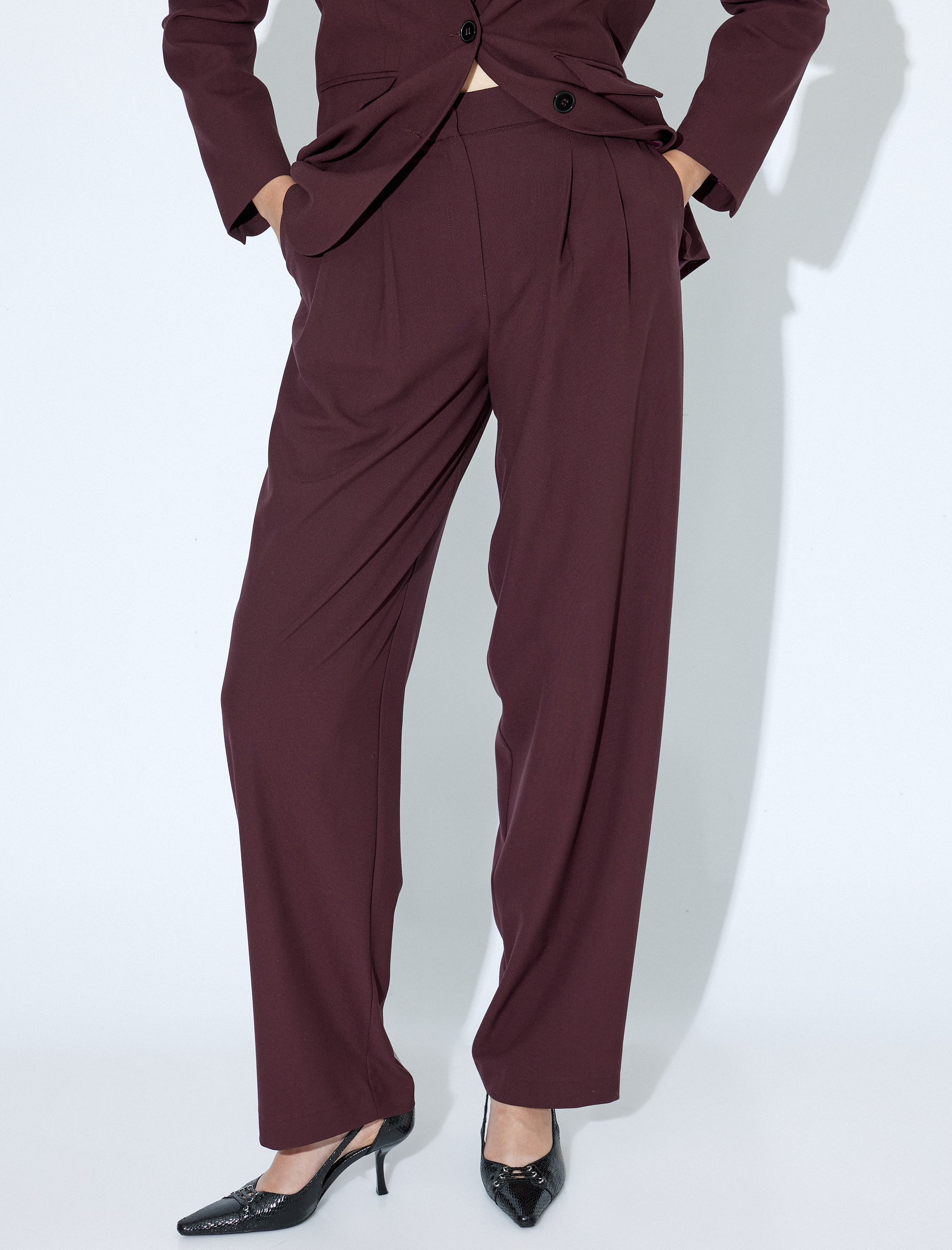   Viskon Kumaş Karışımlı Yüksek Bel Geniş Paça Cepli Kumaş Pantolon