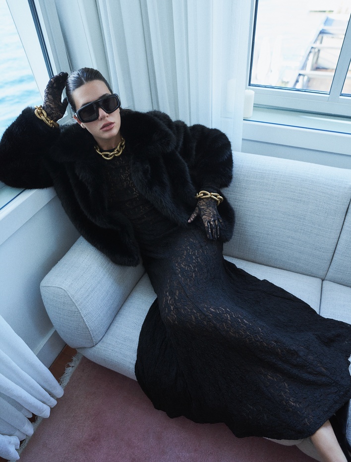  Koton X Sibil Çetinkaya - Uzun Kollu Slim Fit Transparan Dantelli Uzun Elbise