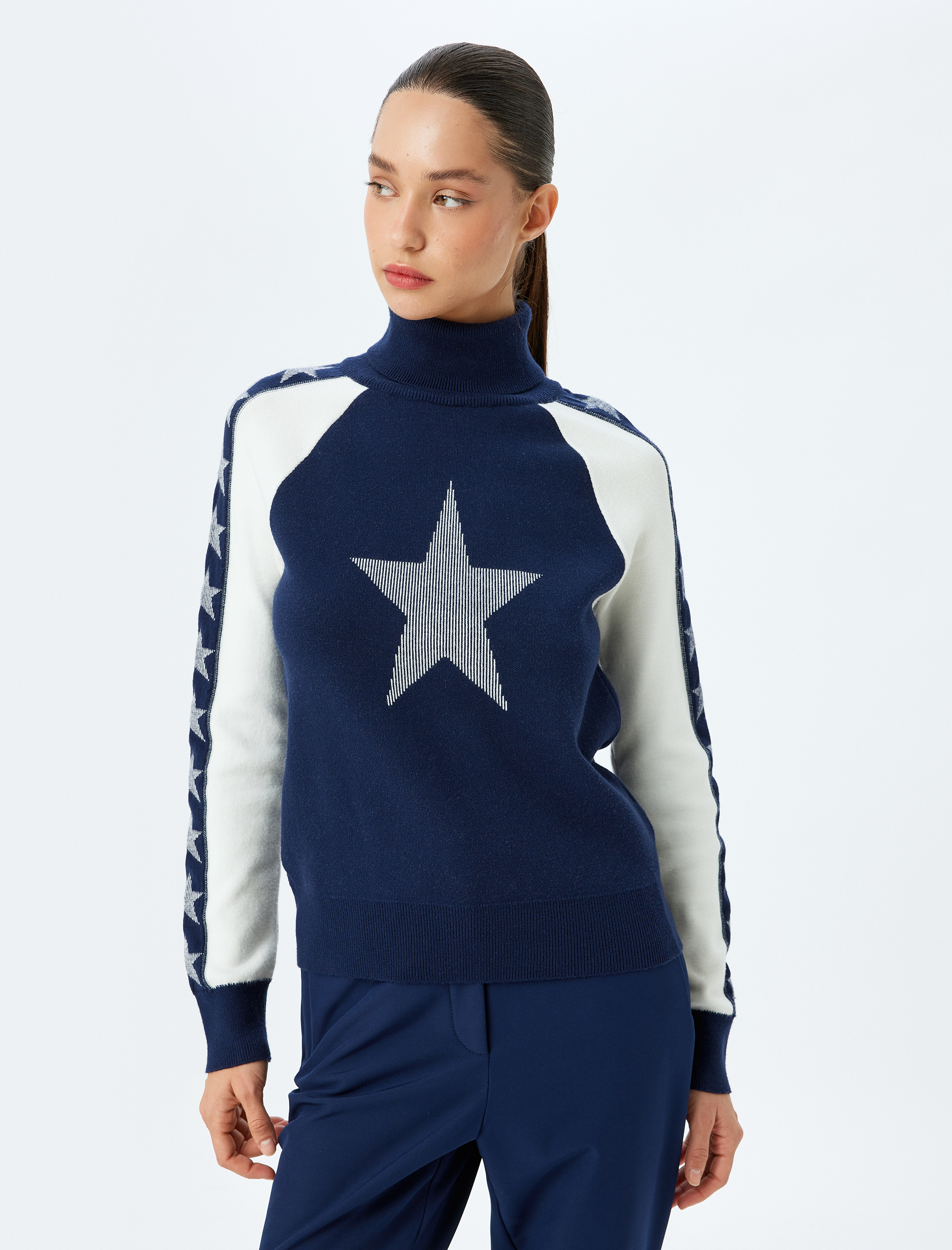   Uzun Kollu Balıkçı Yaka Renk Bloklu Yıldız Desenli Kazak