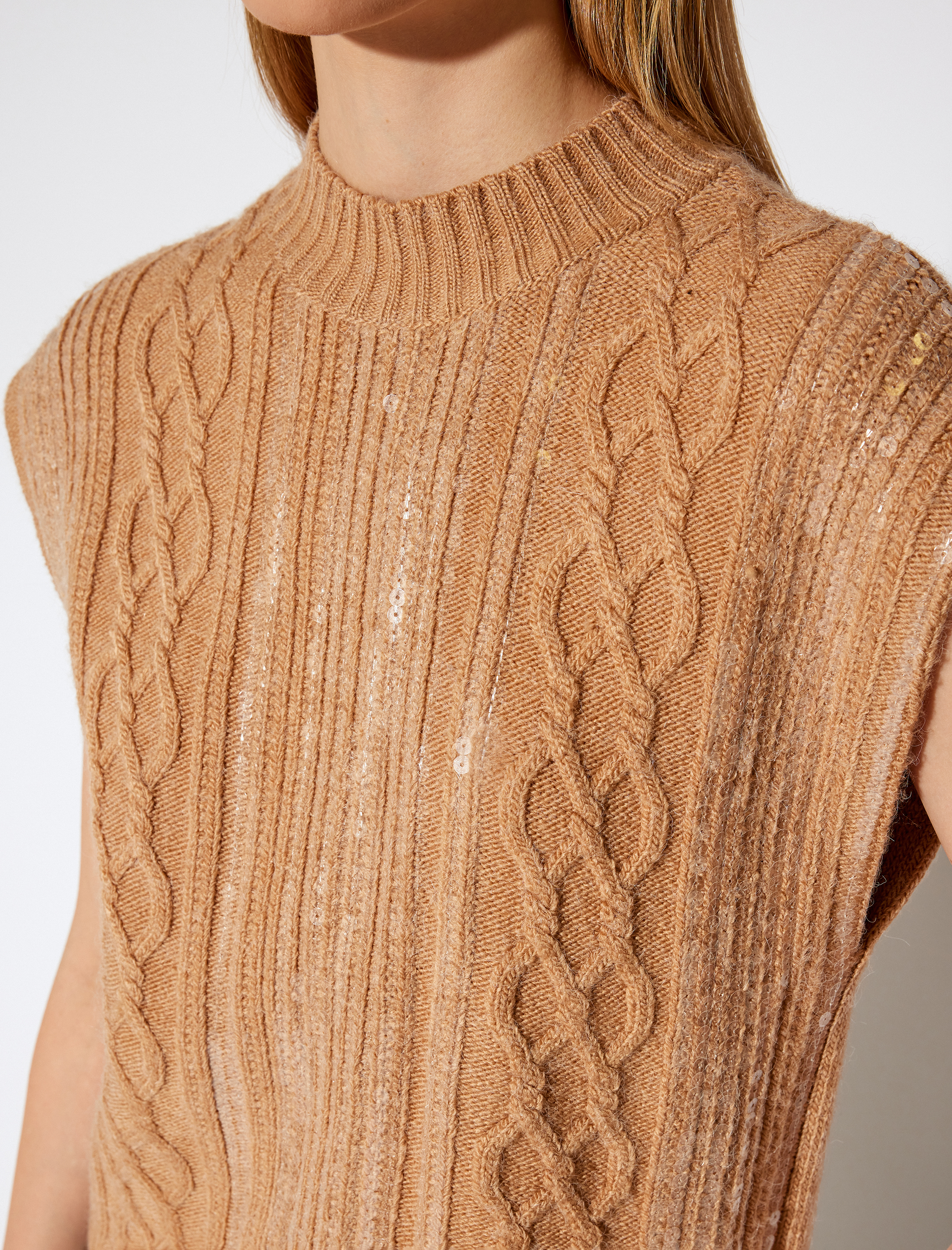   Koton X Melis Ağazat - Bisiklet Yaka Pullu Payetli Saç Örgü Süveter