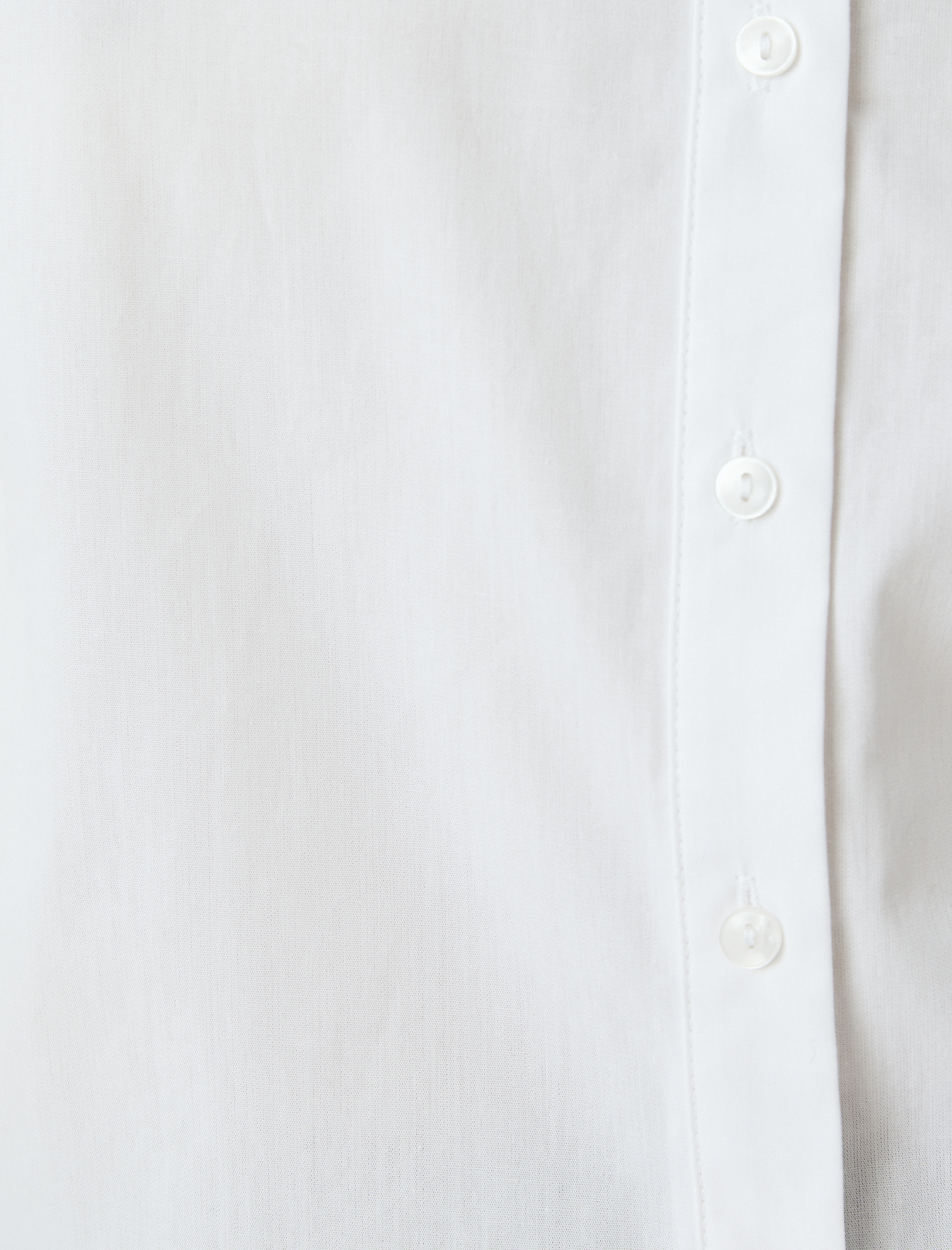   Pamuklu Uzun Kollu Fırfırlı Dik Yaka Fiyonk Detaylı Gömlek