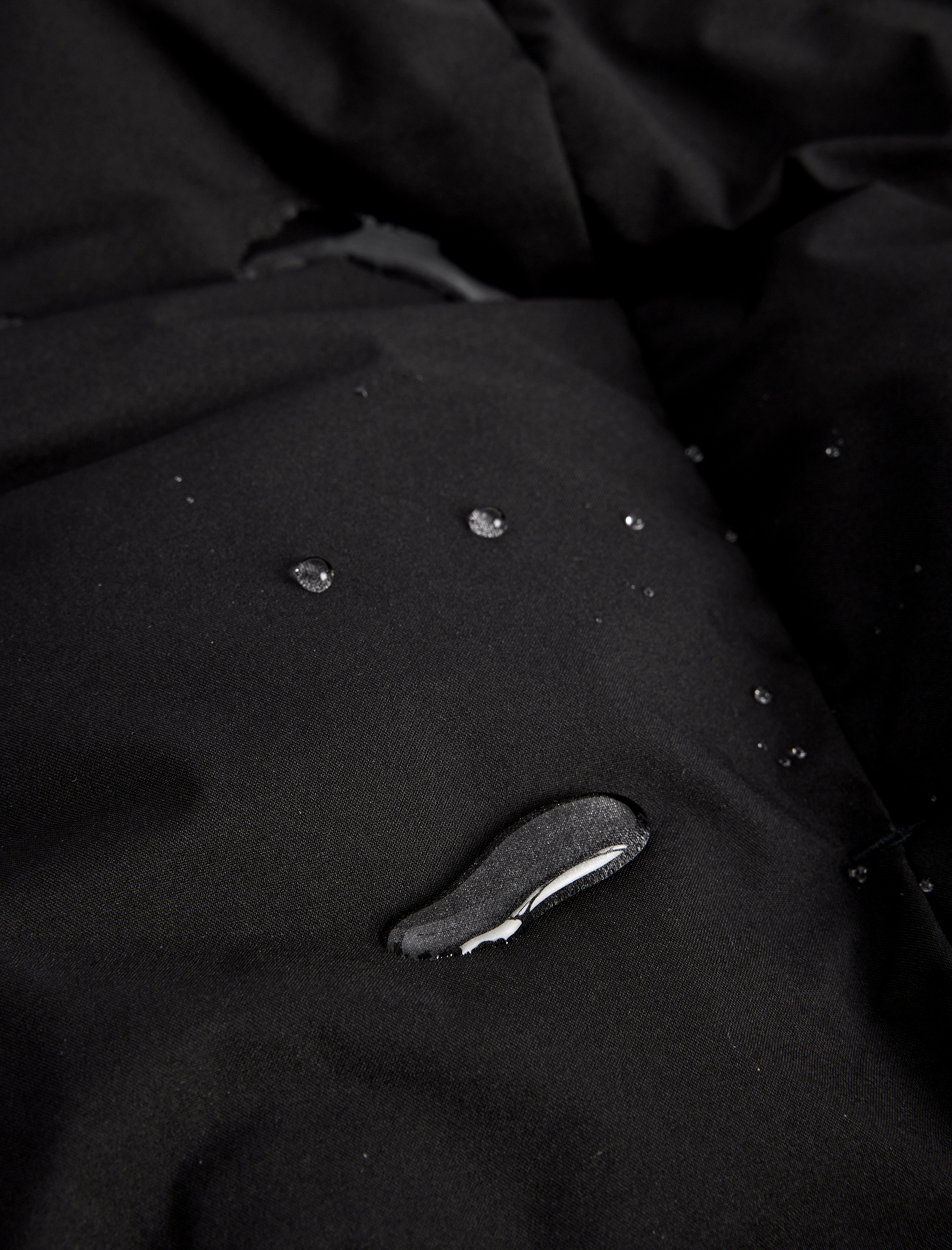   Kısa Şişme Mont Dik Yaka Fermuarlı Cepli Rahat Kalıp