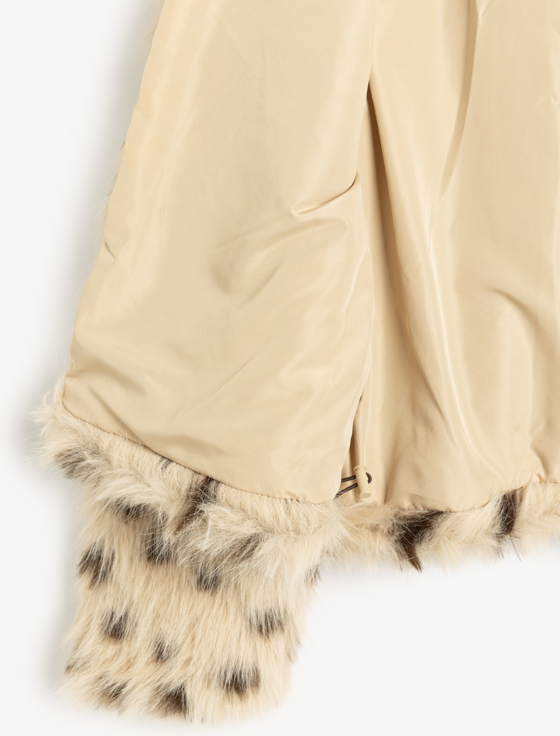   Uzun Kollu Dik Yaka Leopar Desenli Suni Kürk Ceket