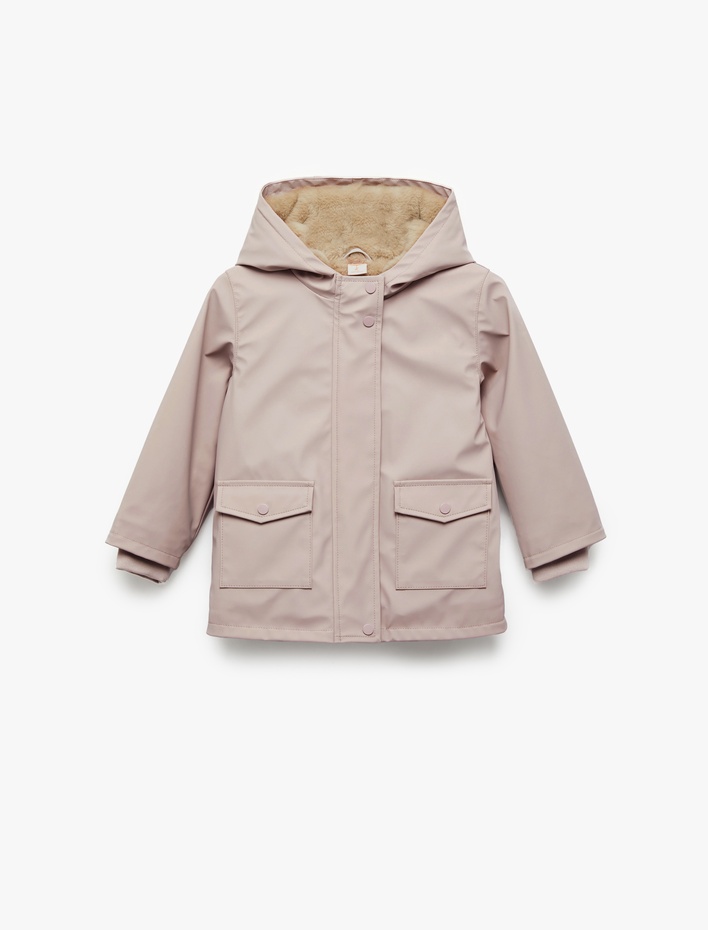 Kız Bebek Peluş Detaylı Kapaklı Cepli Uzun Kollu Kapşonlu Kaban