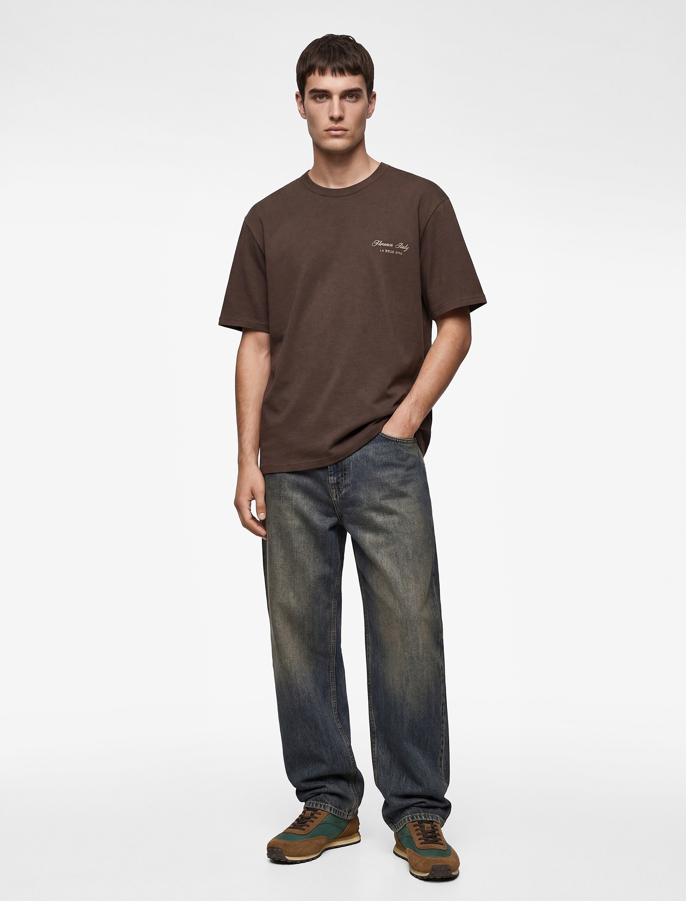   Regular Fit Kısa Kollu Bisiklet Yaka Pamuklu Arkası Baskılı Tişört