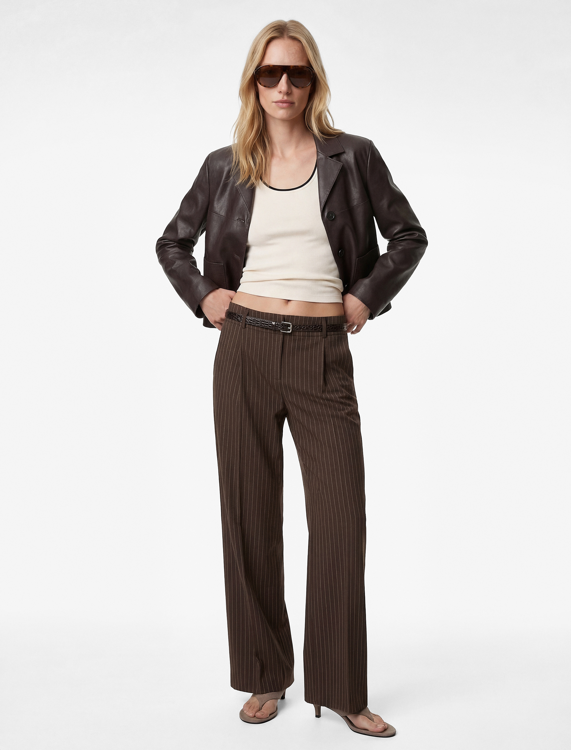   Pileli Yüksek Bel Kemerli Geniş Paça Çizgili Palazzo Pantolon