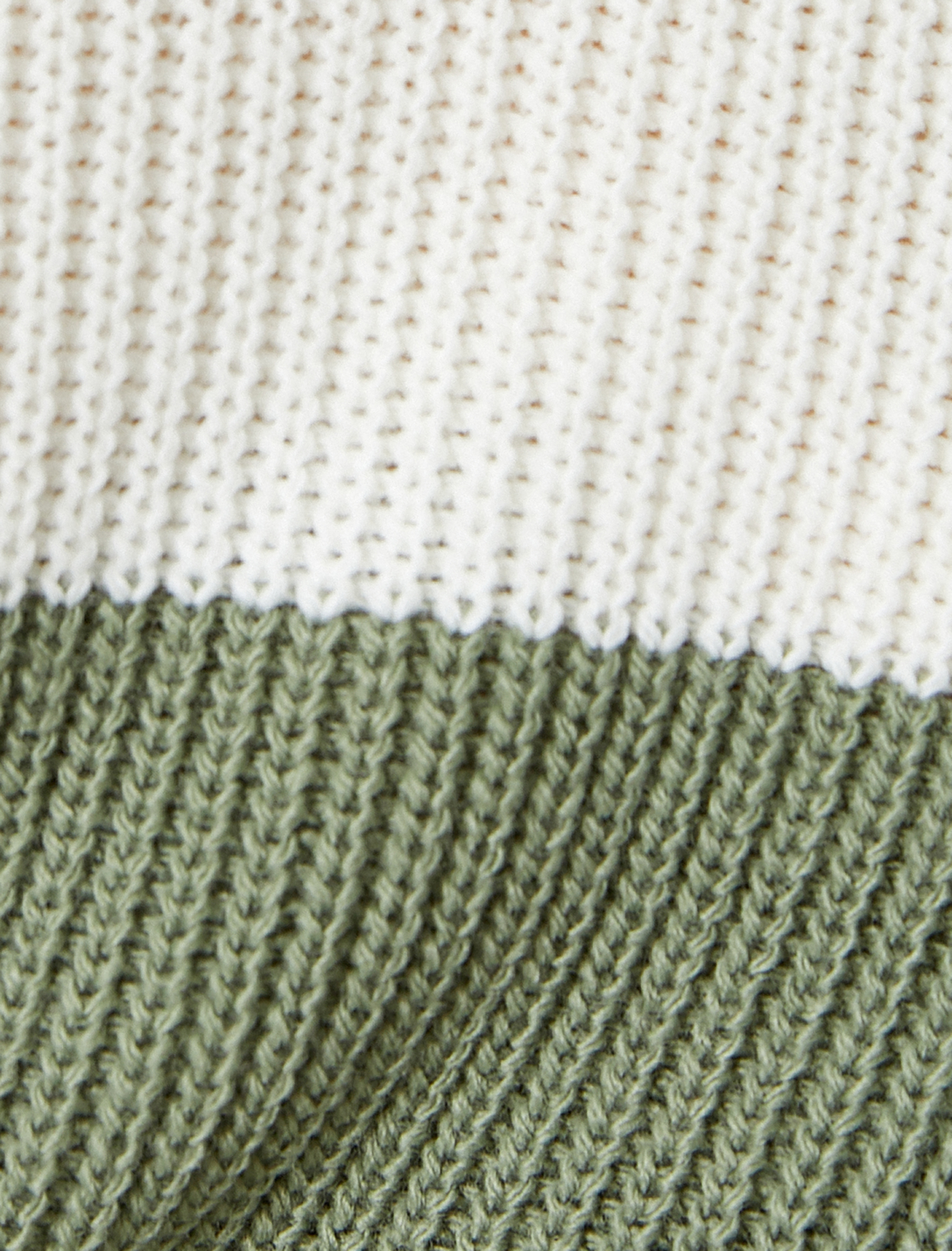   Triko Dik Yaka Uzun Kollu Kazak