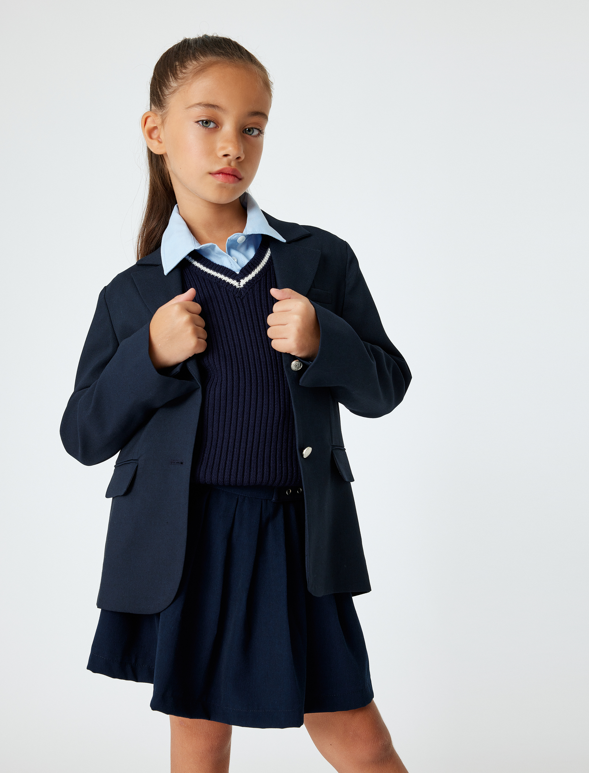  Kız Çocuk Klasik Yaka Cep Detaylı Uzun Kollu Düğmeli Blazer Okul Ceketi