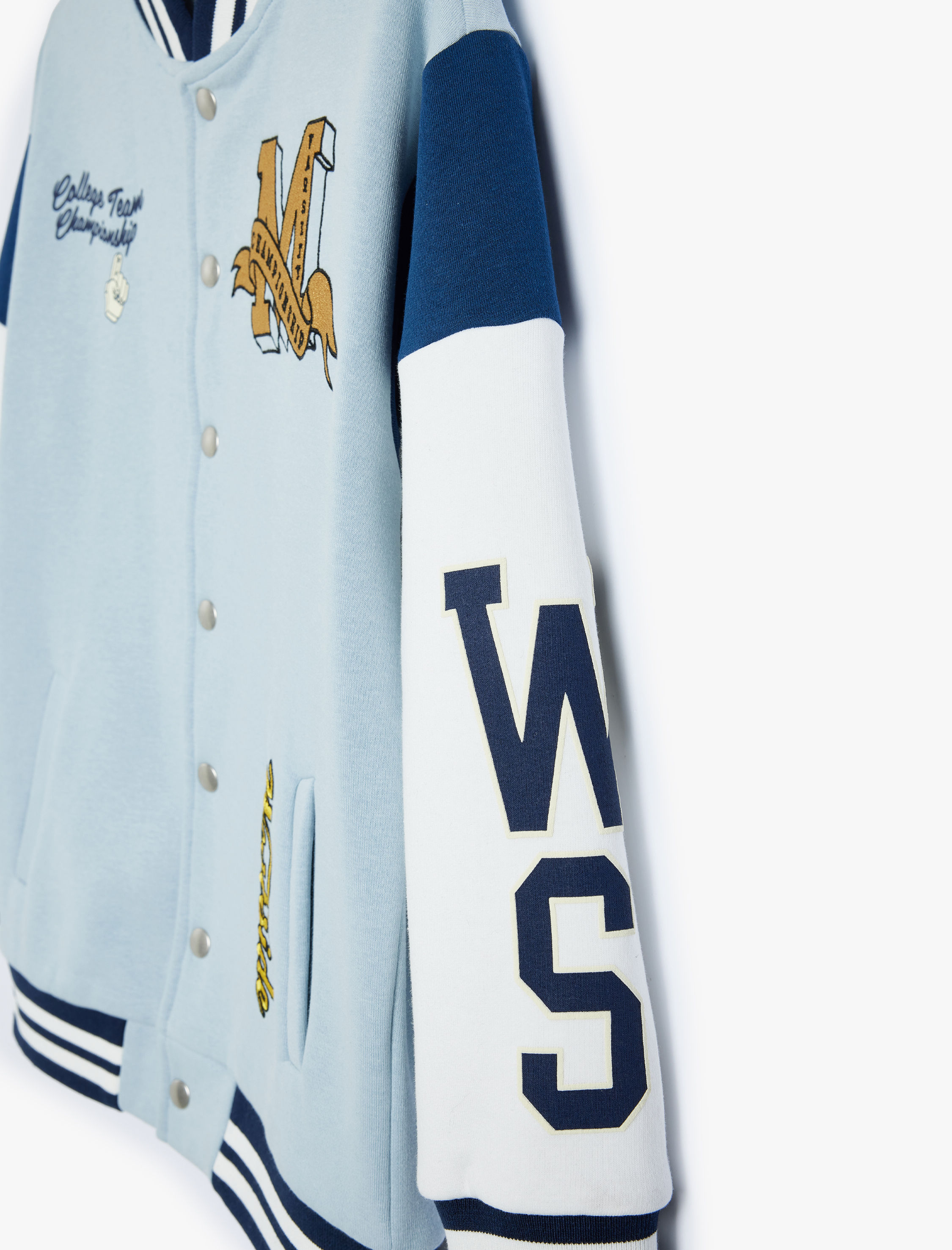  Erkek Çocuk Oversize Kolej Ceket Aplike Detaylı Cepli Yuvarlak Yaka Pamuklu Şardonlu