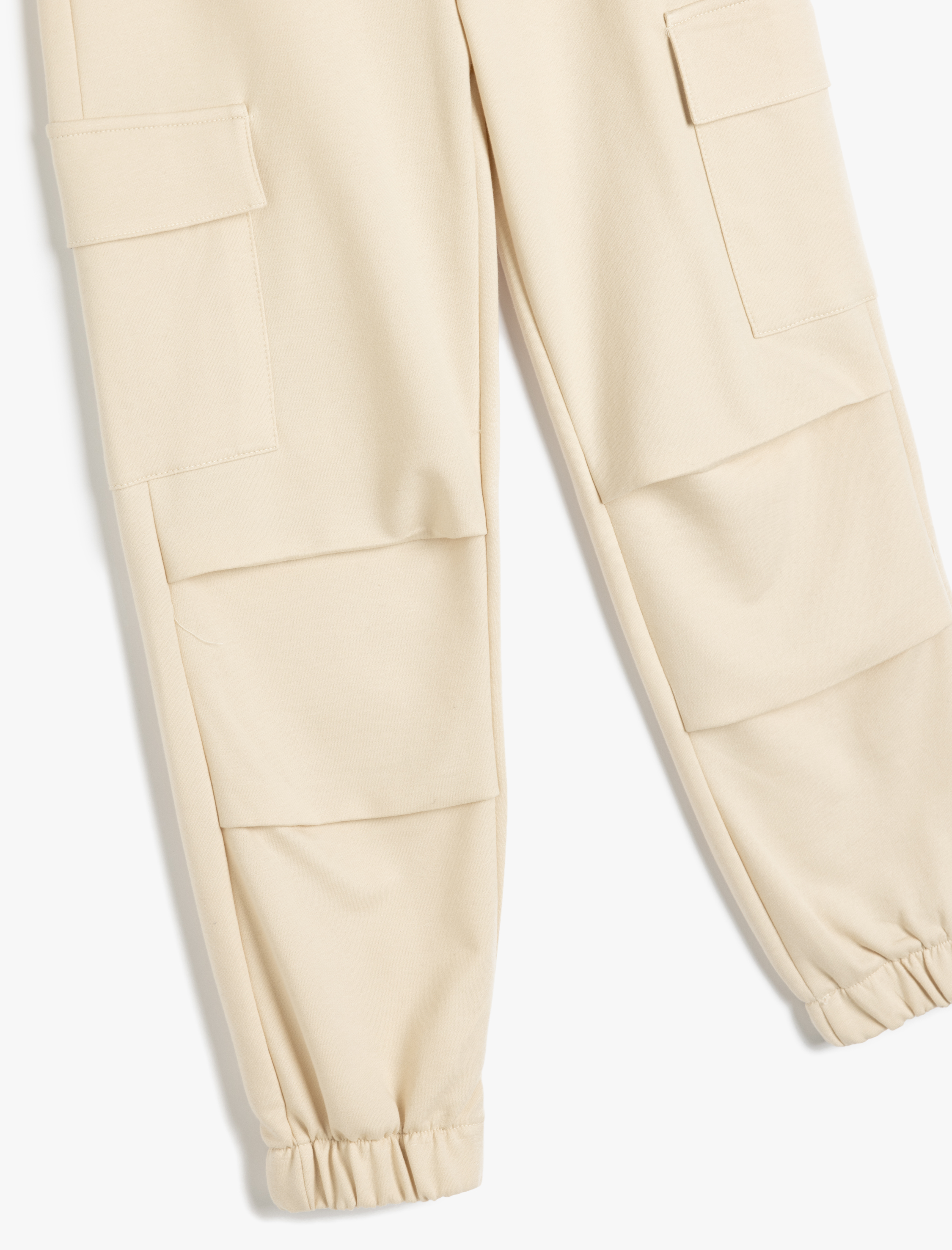  Kız Çocuk Eşofman Pantolon Oversize Kat Detaylı Beli Bağcıklı Kargo Cepli Pamuk Karışımlı