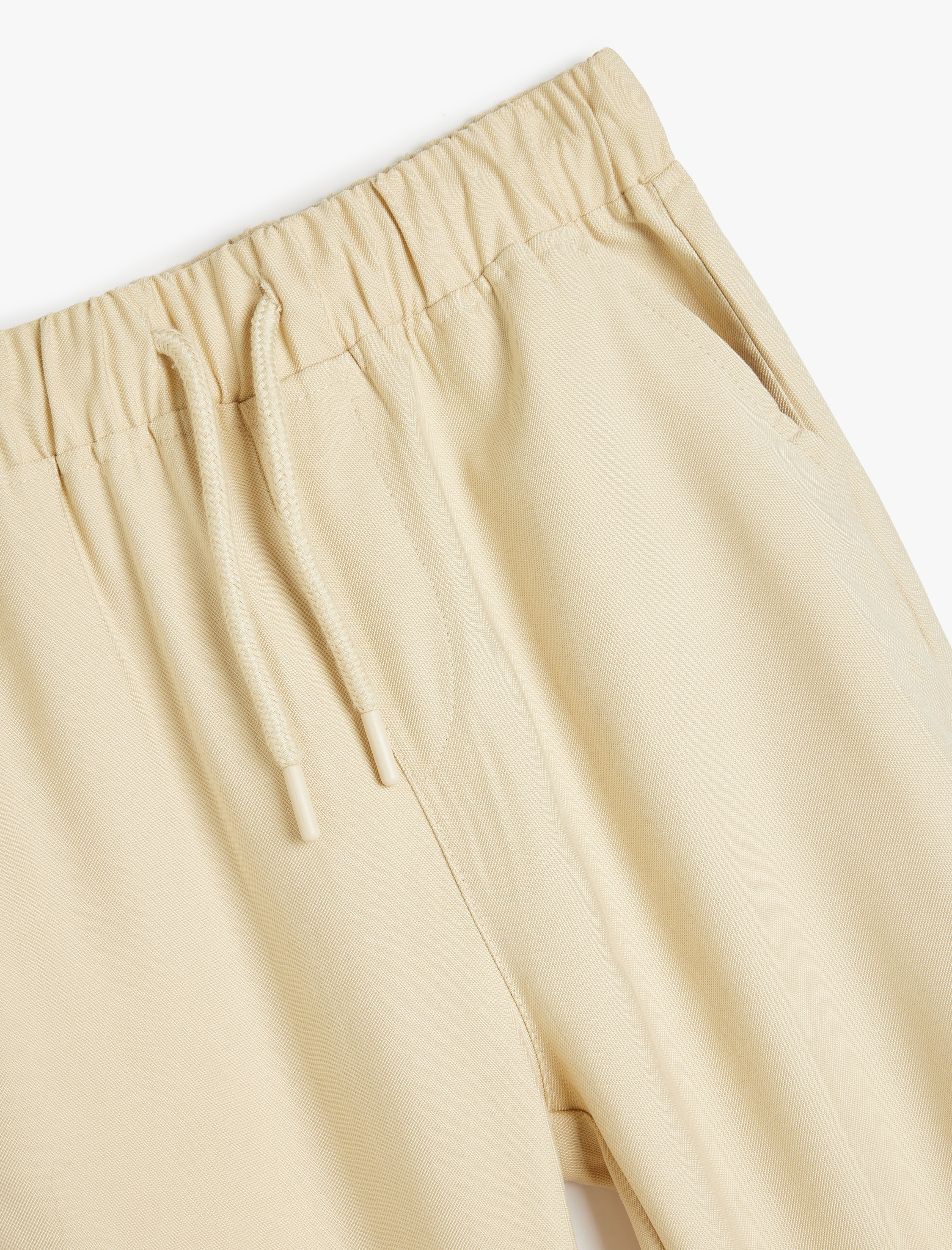  Erkek Çocuk Beli Bağcıklı Cep Detaylı Viskon Jogger Pantolon