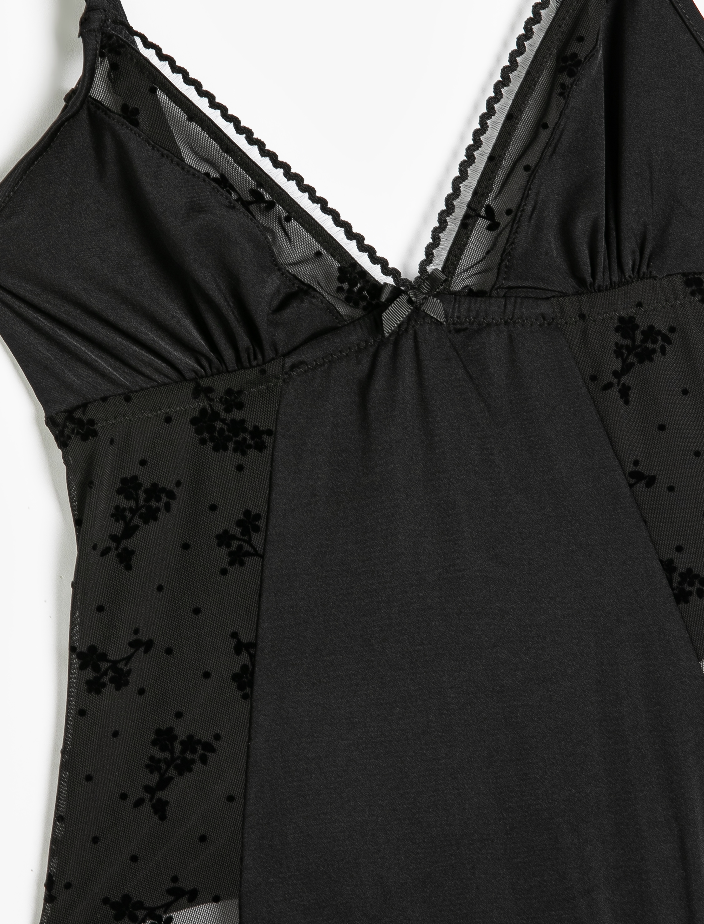  Askılı Tül Detaylı Bodysuit