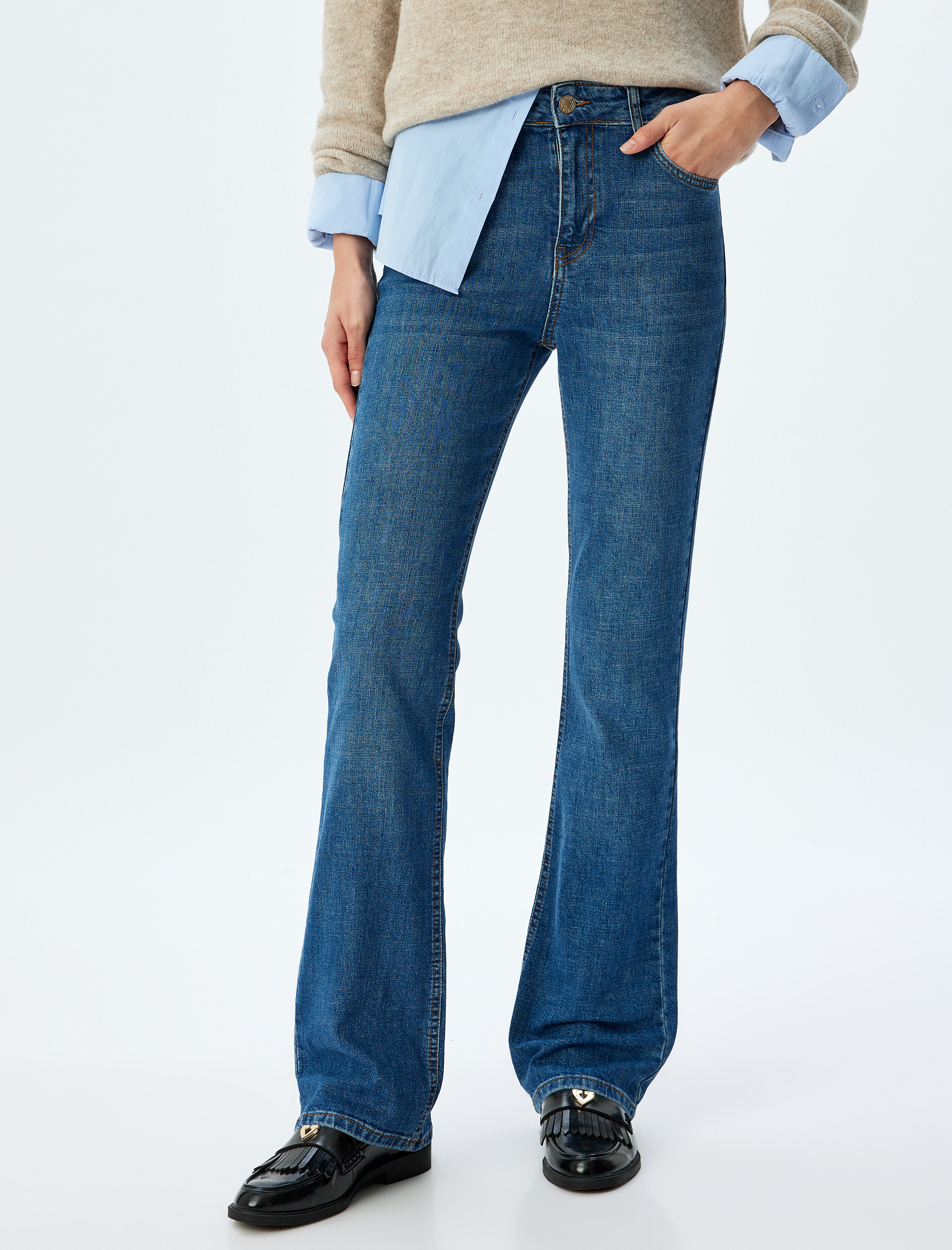   Düşük Bel İspanyol Paça Slim Fit Düğmeli Cepli Kot Pantolon - Flare Jean