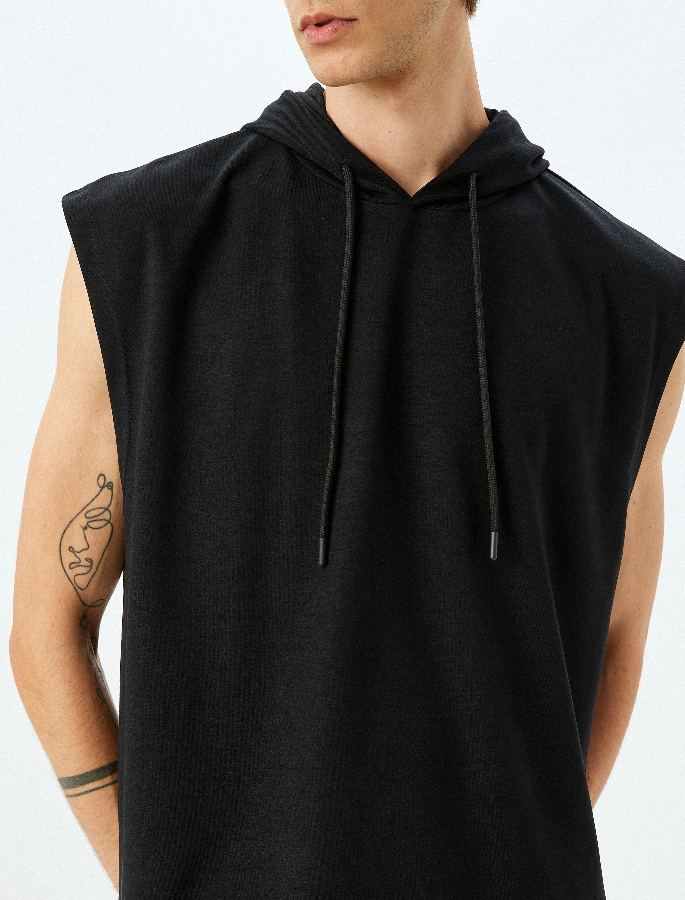  Oversize Kapşonlu Modal Karışımlı Kalın Kumaşlı Kolsuz Spor Sweatshirt