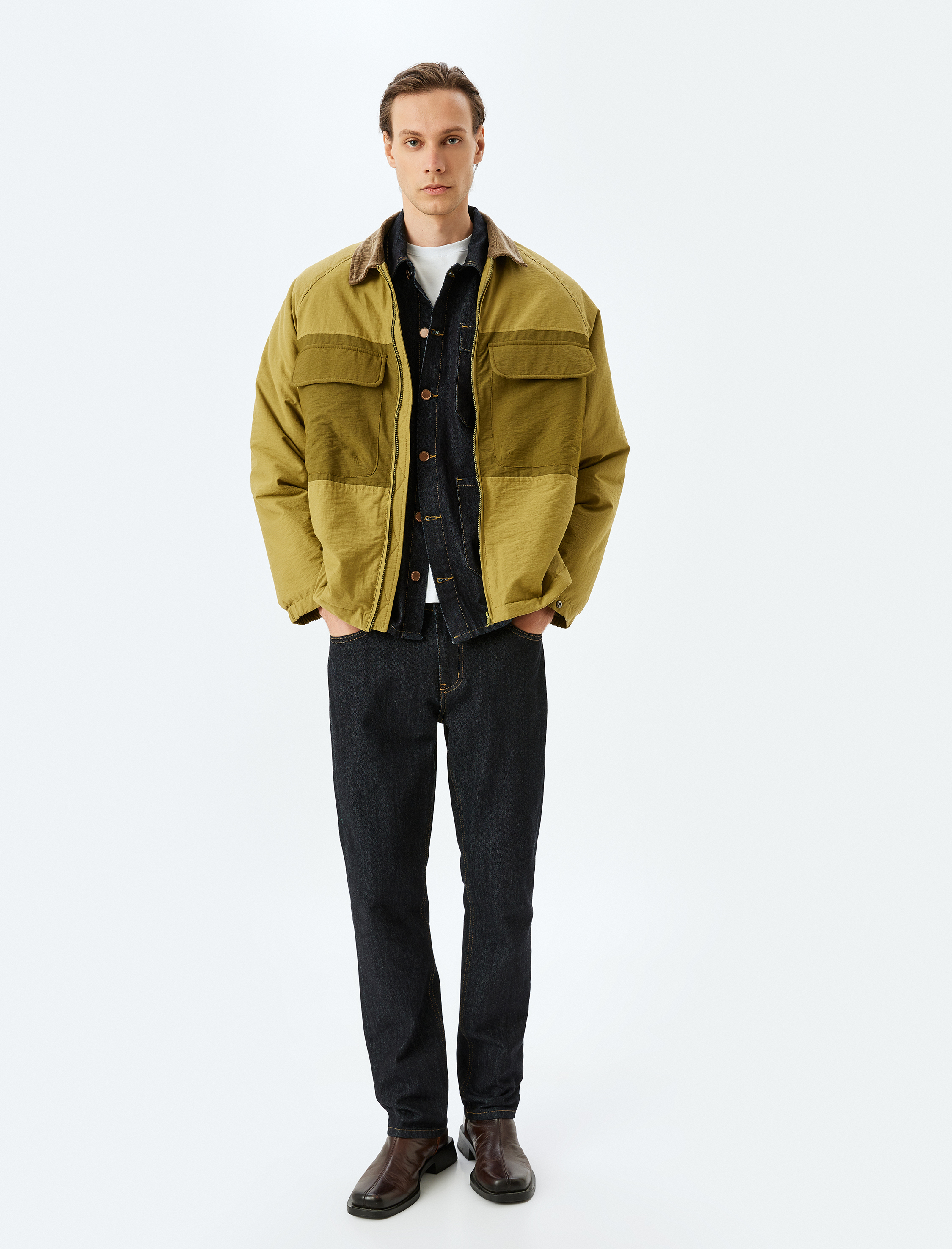   Pamuklu Kapaklı Cepli Yaka Detaylı Renk Bloklu Fermuarlı Mevsimlik Ceket