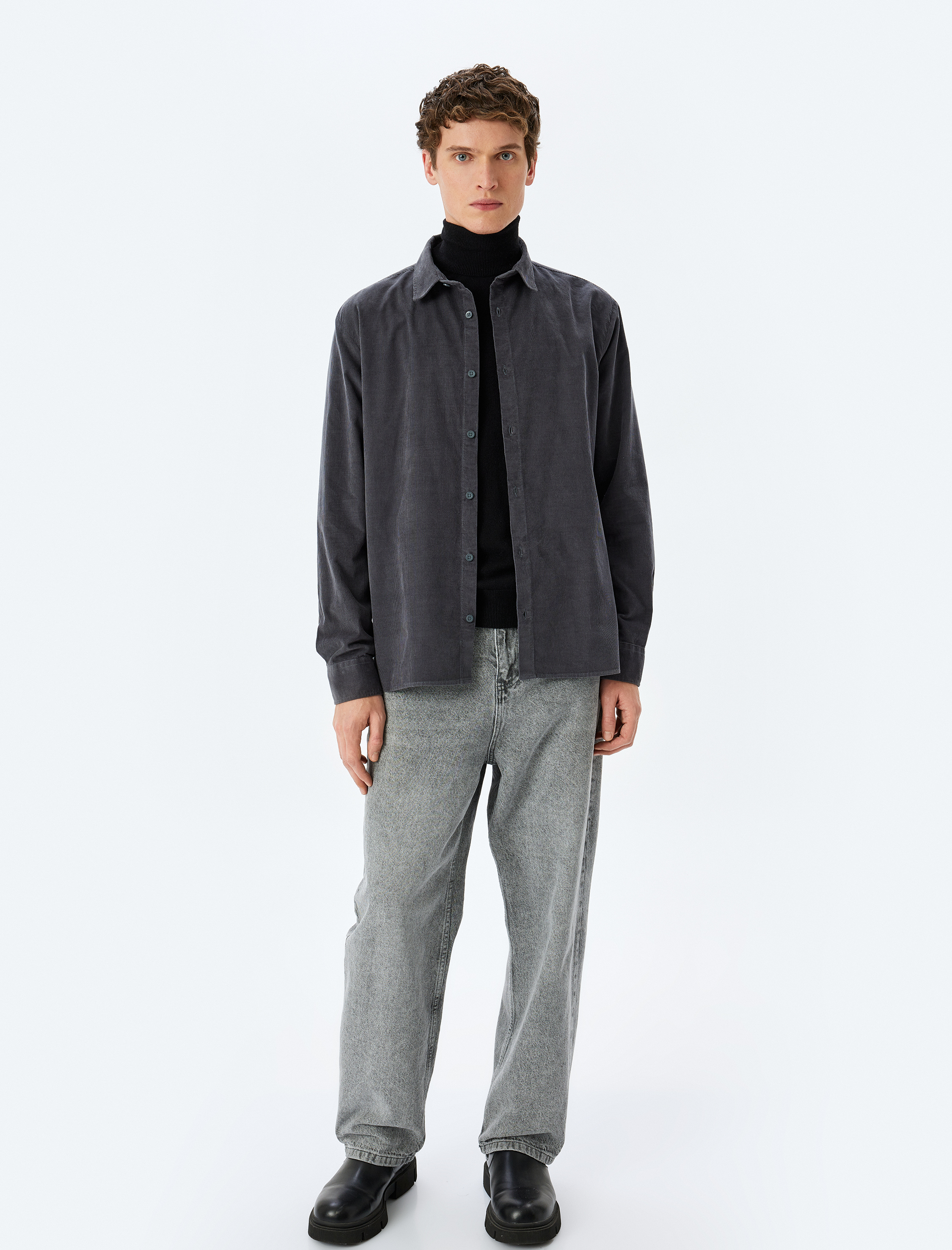   Pamuklu Regular Fit Fitilli Kadife Uzun Kollu Gömlek