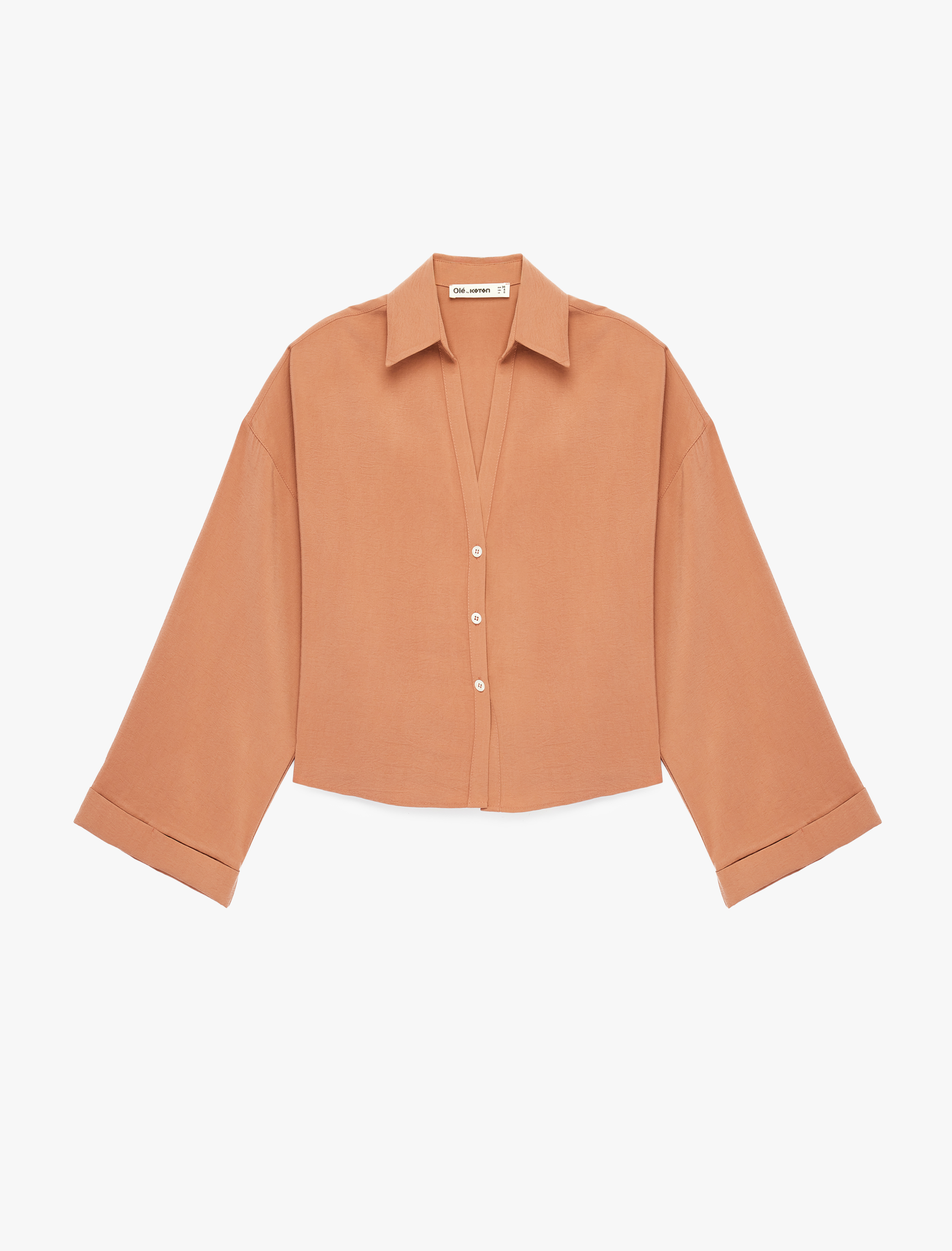   Rahat Kalıp Uzun Kollu Klasik Yaka Düğmeli Viskon Gömlek