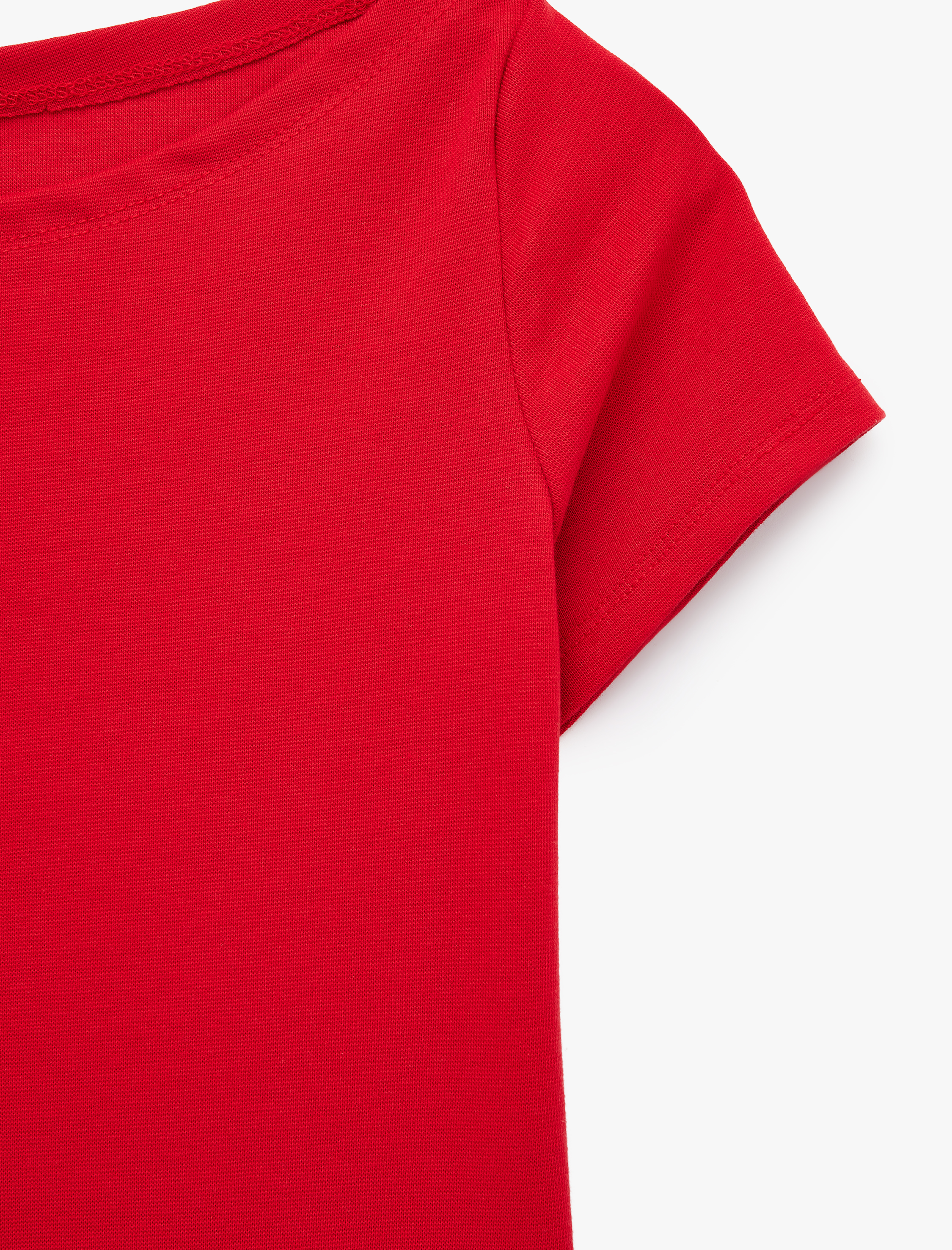   Pamuklu Kısa Kollu Kayık Yaka Slim Fit Tişört