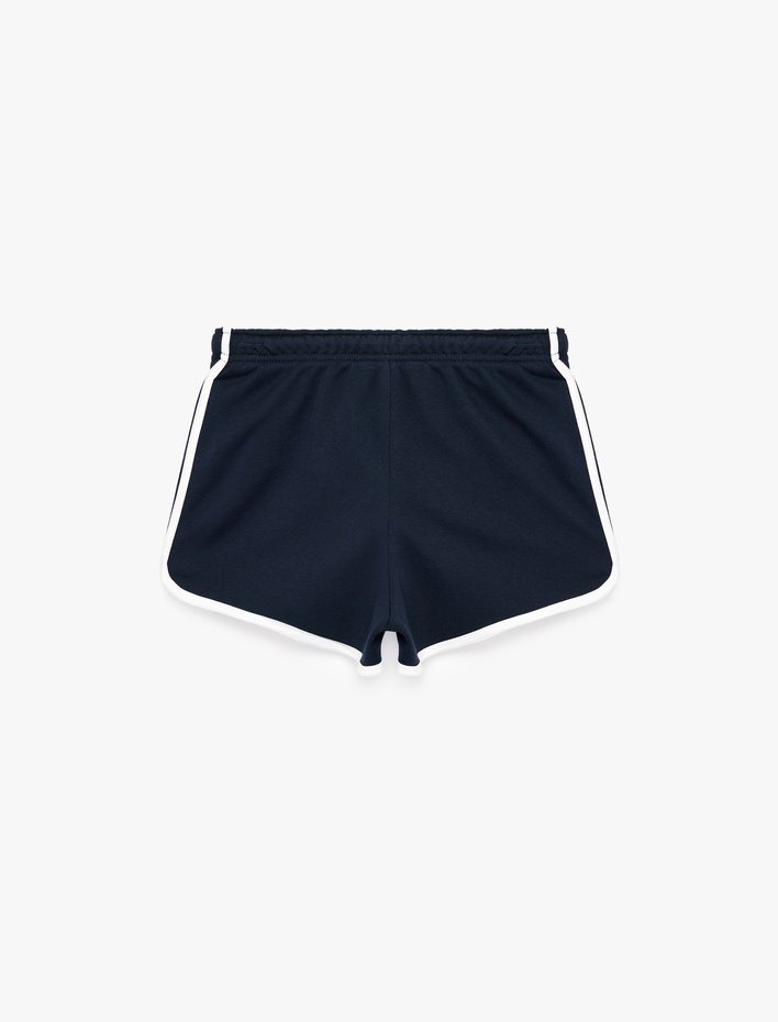  Slim Fit Beli Bağcıklı Biyeli Mini Şort