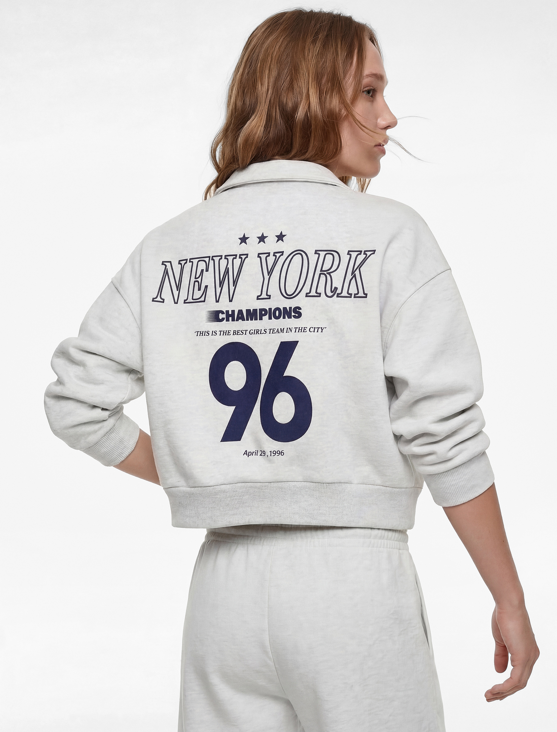   Regular Fit Uzun Kollu Cepli Baskılı Şardonlu Fermuarlı Sweatshirt