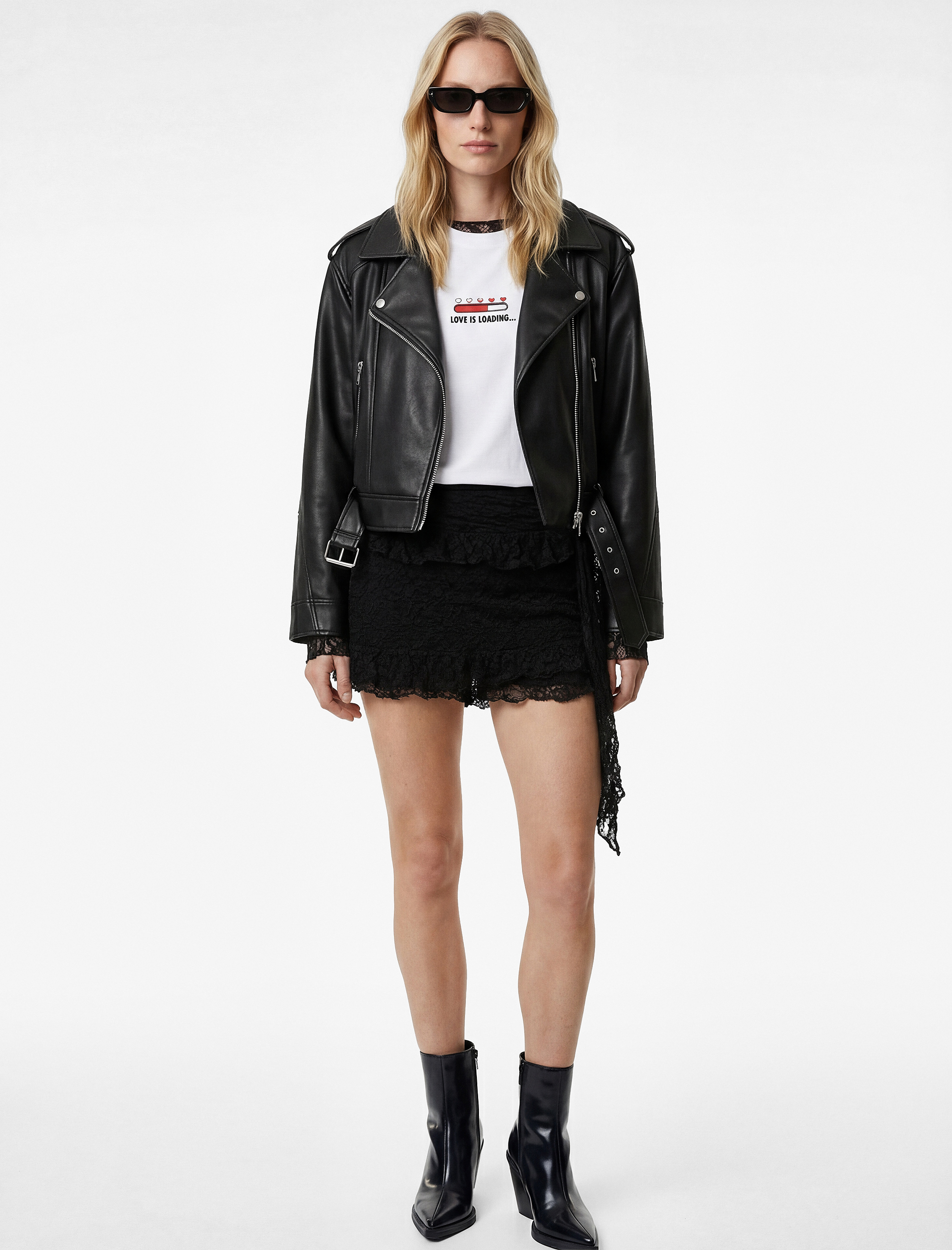   Slim Fit Bağlama Detaylı Mini Dantel Etek