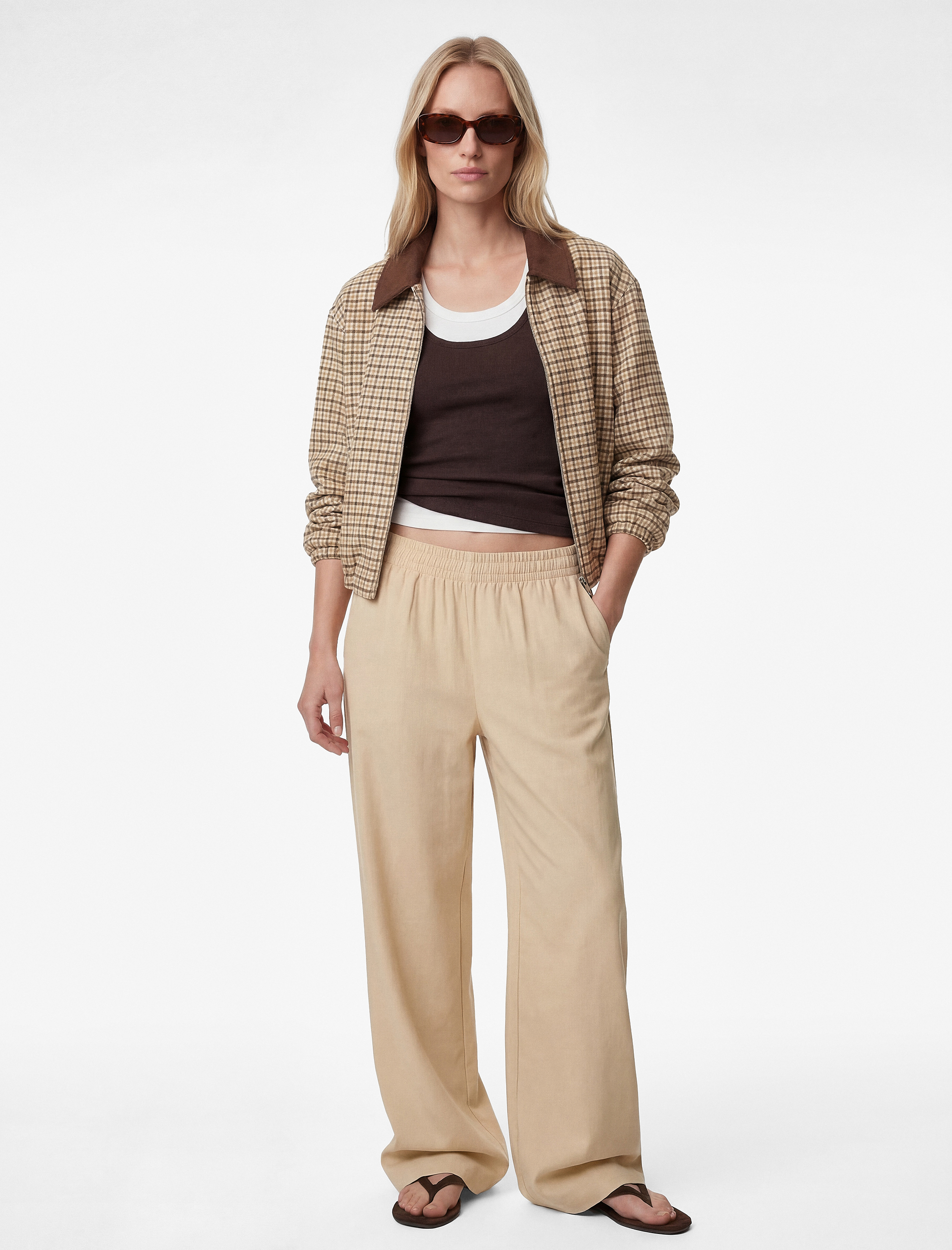   Modal Kumaş Beli Lastikli Cepli Düz Geniş Paça Pantolon