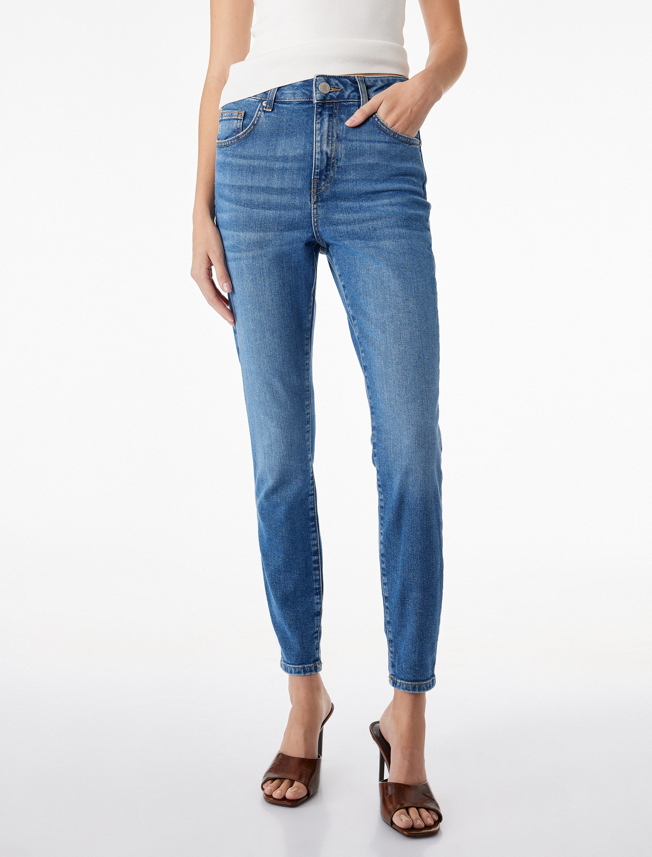   Yüksek Bel Pamuklu Düğmeli Dar Paça Skinny Denim Pantolon - Skinny Push Up Fit Jean