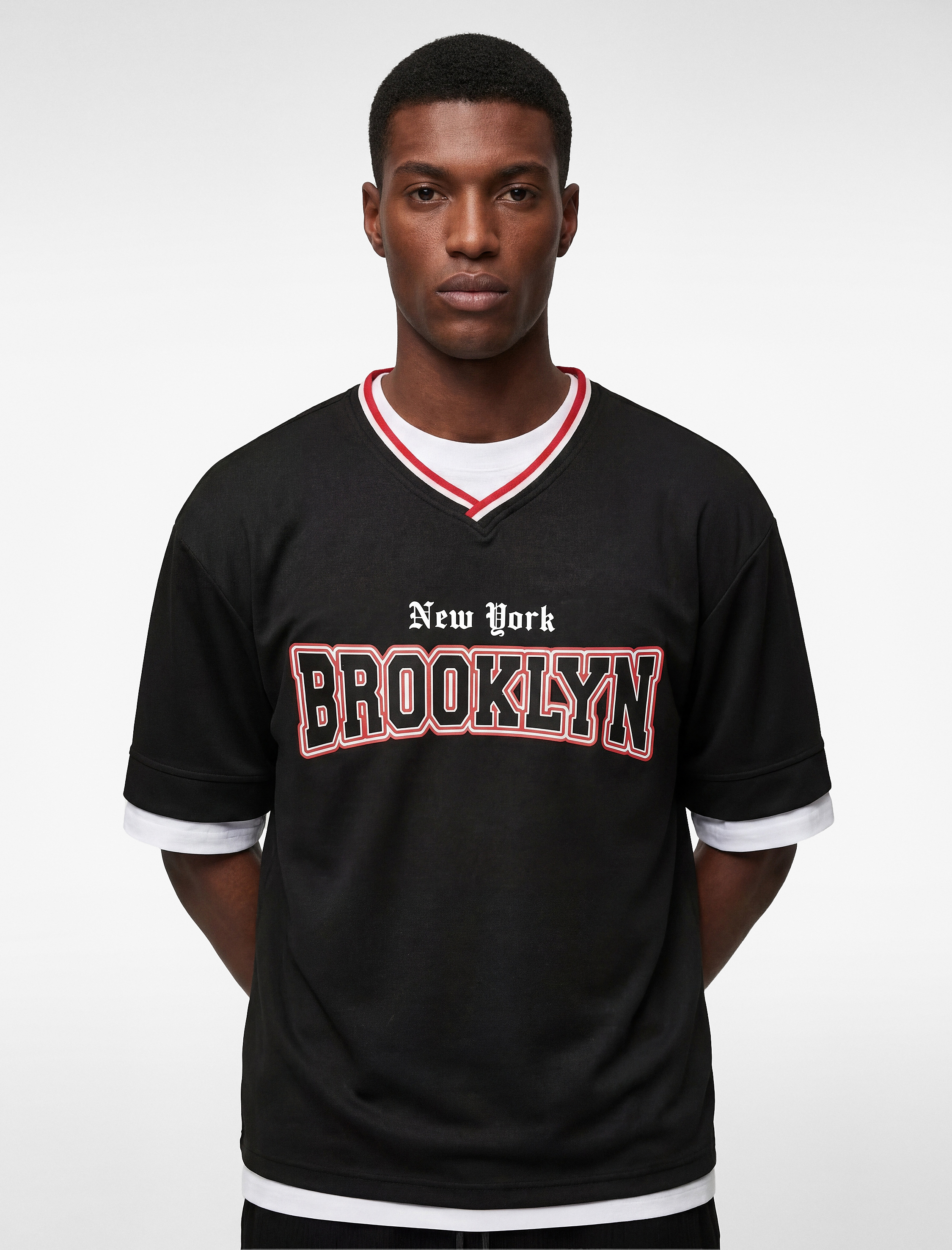   Kısa Kollu V Yaka Oversize Baskılı Spor Tişört