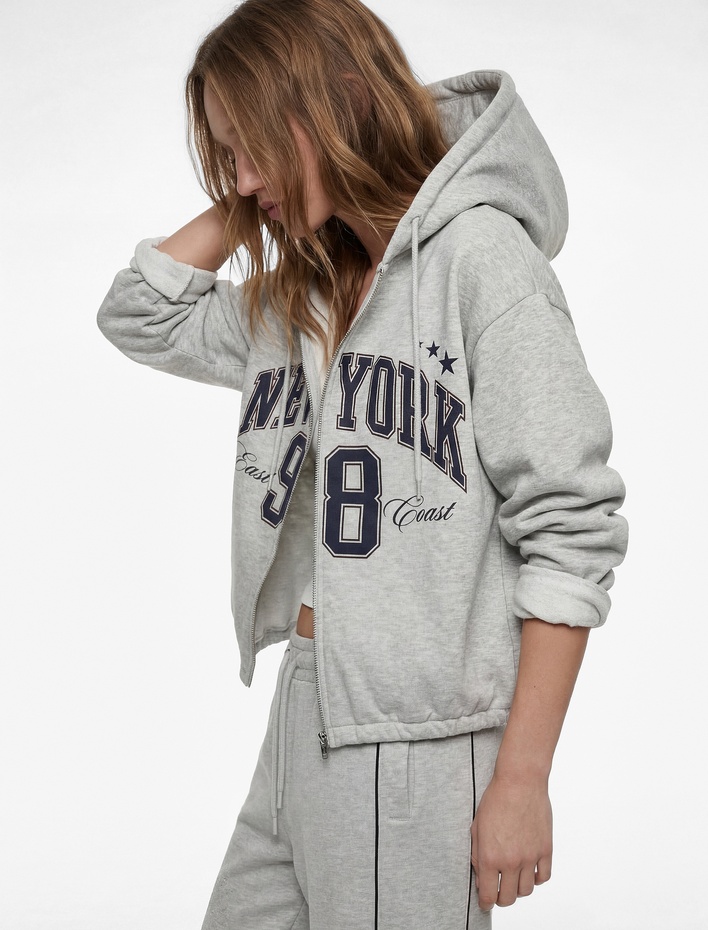  Uzun Kollu Kapüşonlu Fermuarlı Crop Sweatshirt