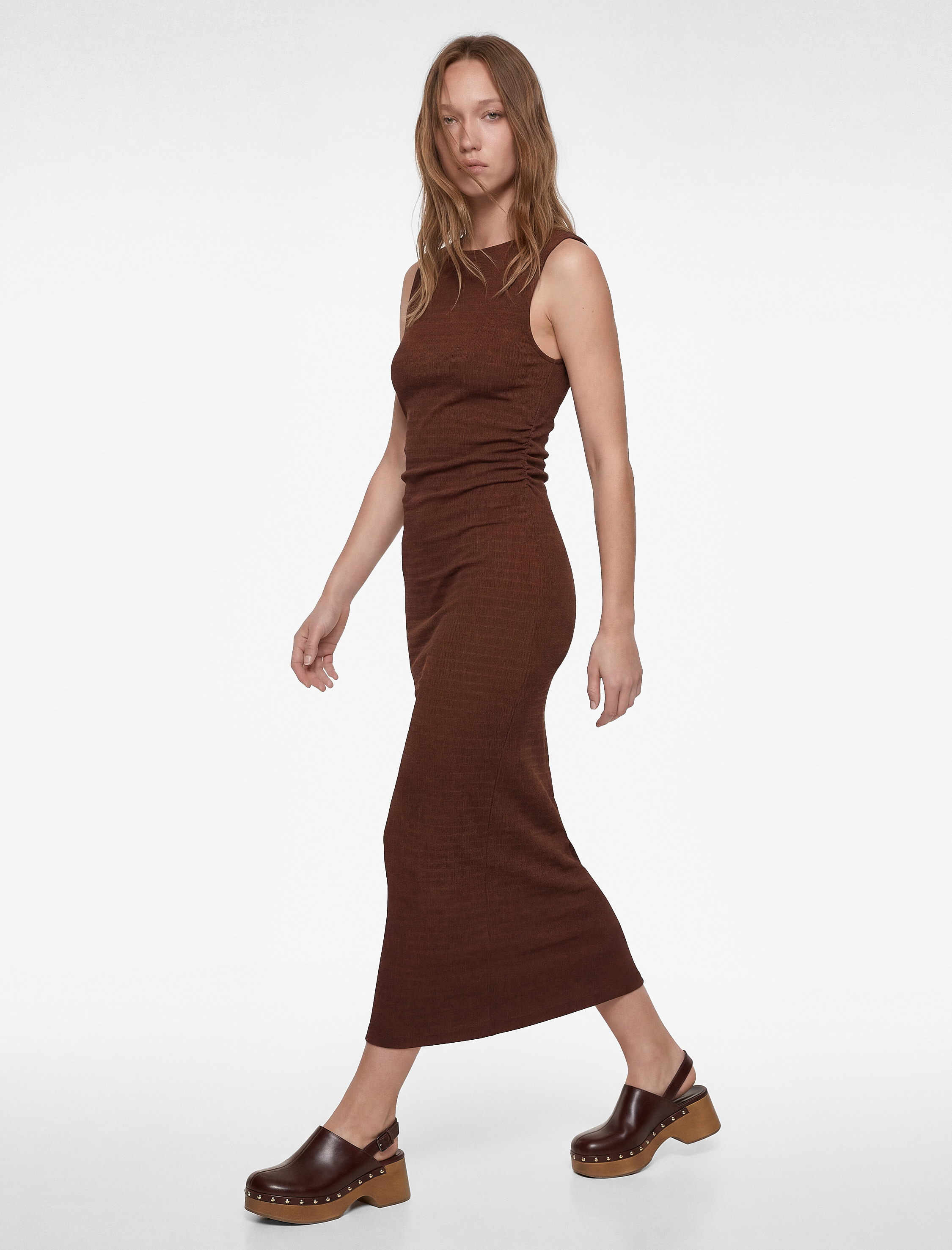 Bürümcük Kolsuz Dik Yaka Midi Bodycon Elbise - Görsel 2