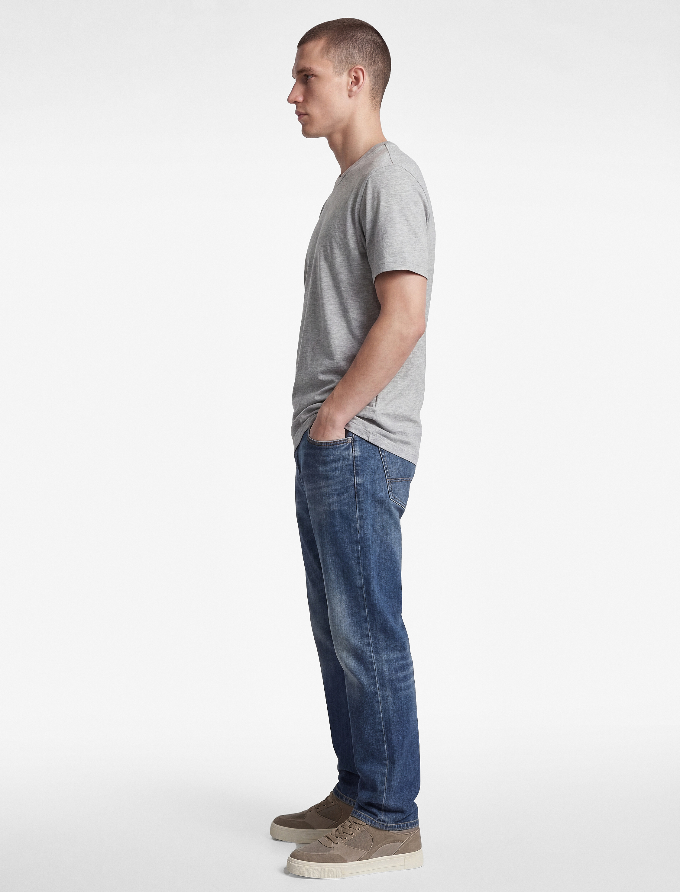   Regular Fit Kısa Kollu Modal Karışımlı Basic Bisiklet Yaka Spor Tişört