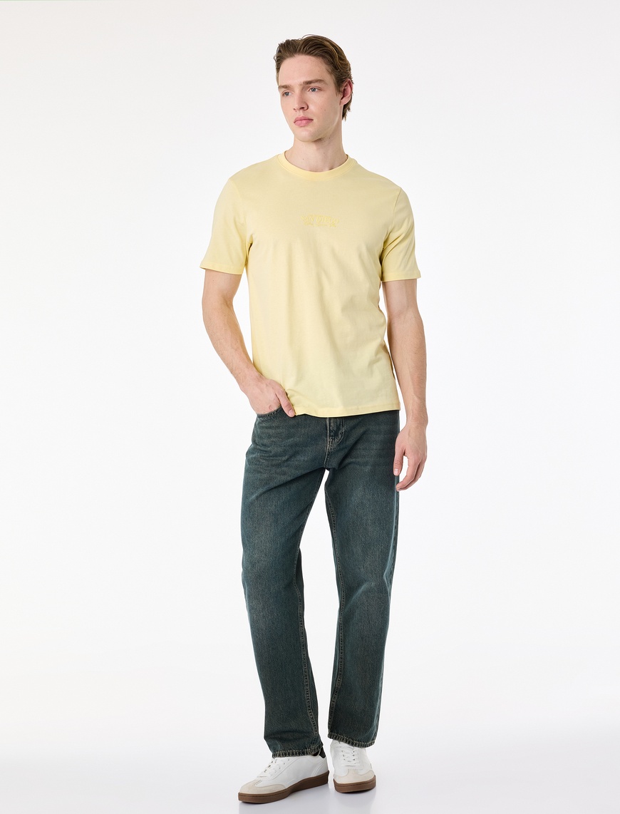 Koton Erkek Regular Fit Kısa Kollu Pamuklu Bisiklet Yaka Baskılı T-Shirt