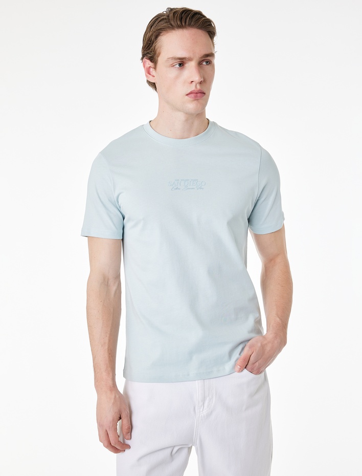  Regular Fit Kısa Kollu Pamuklu Bisiklet Yaka Baskılı Tişört