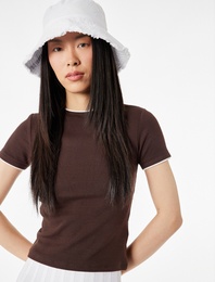 Slim Fit Kısa Kollu Bisiklet Yaka Modal Tişört