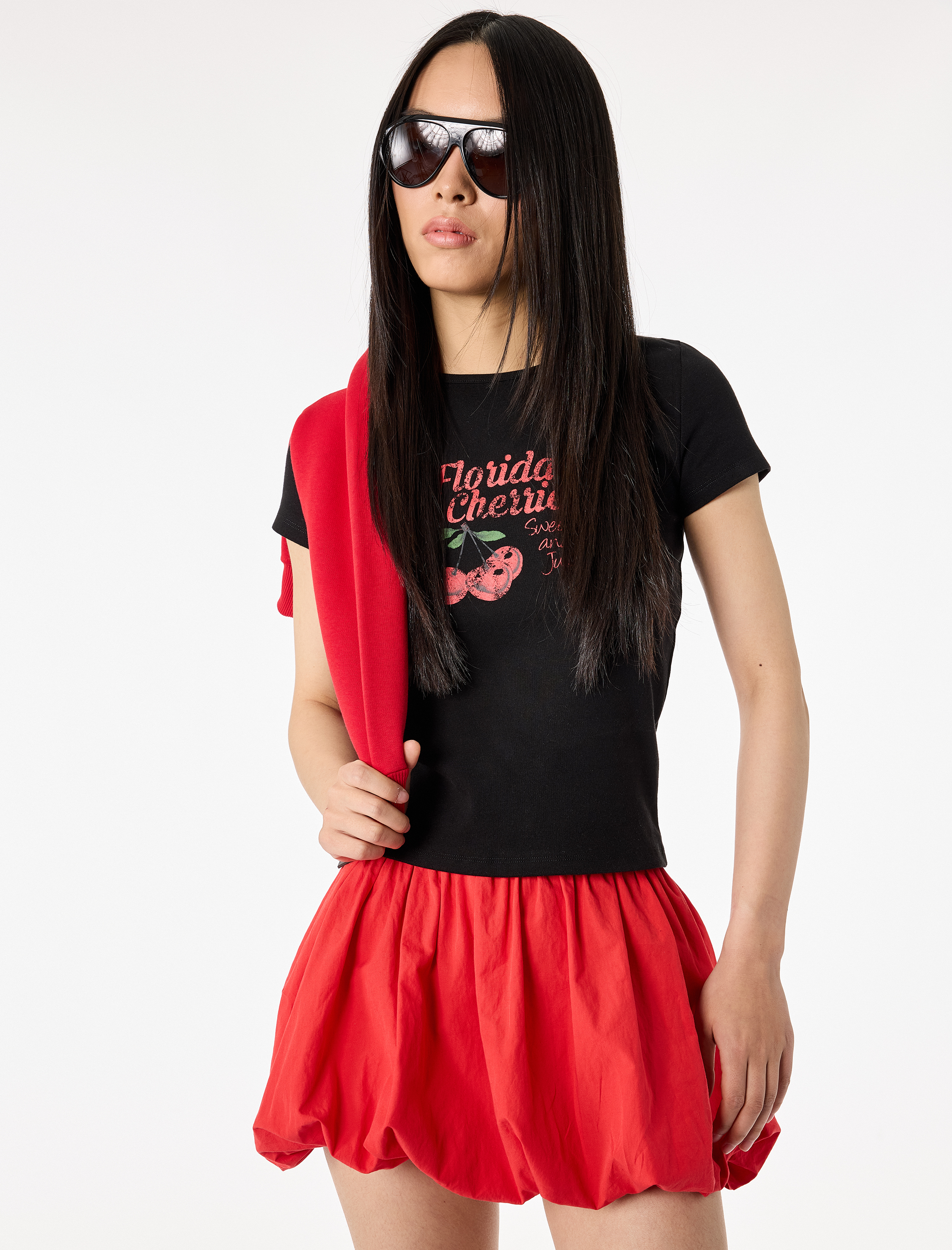   Slim Fit Kısa Kollu Bisiklet Yaka Pamuklu Kiraz Baskılı Tişört