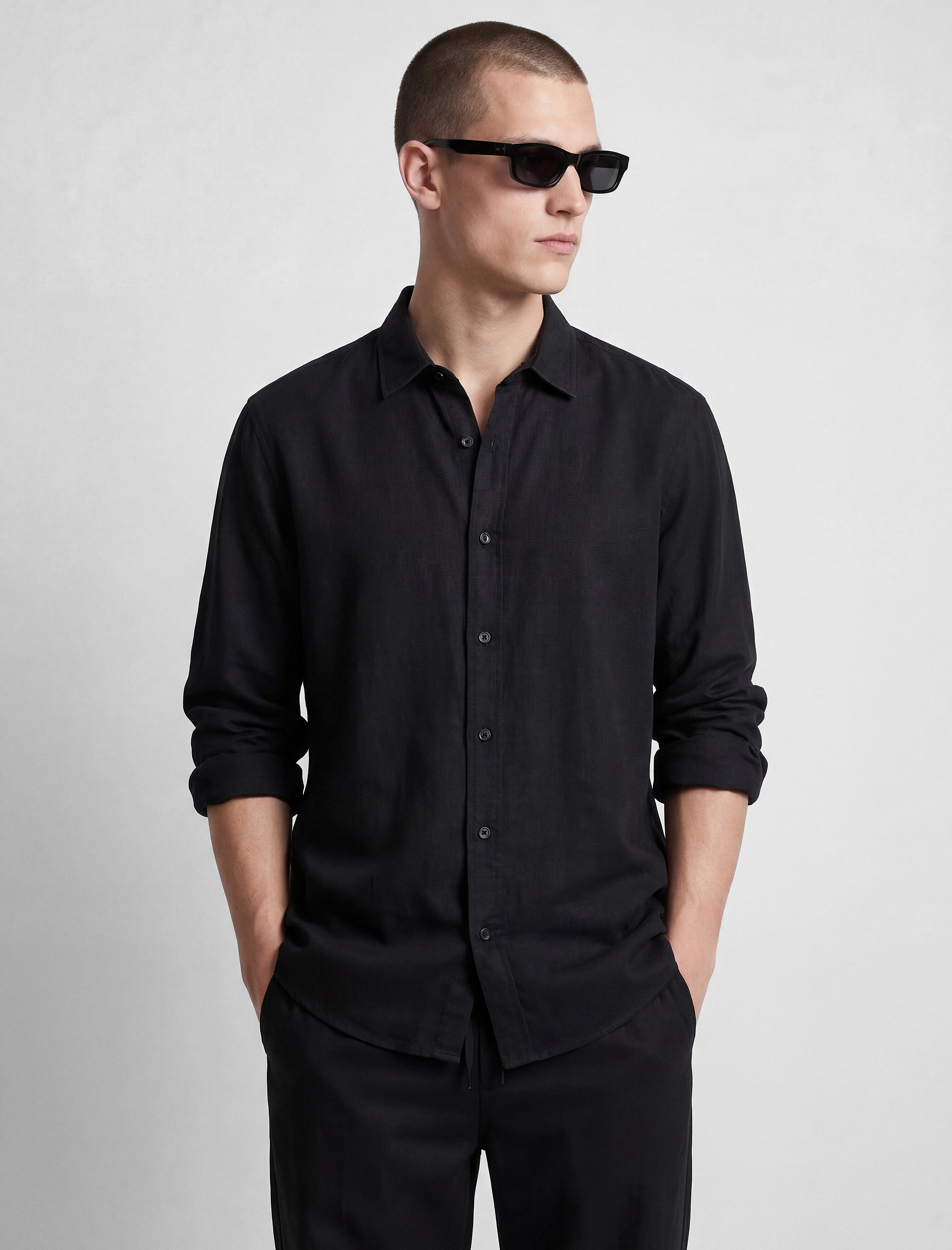 Regular Fit Pamuklu Klasik Yaka Düğmeli Uzun Kollu Gömlek - Görsel 2