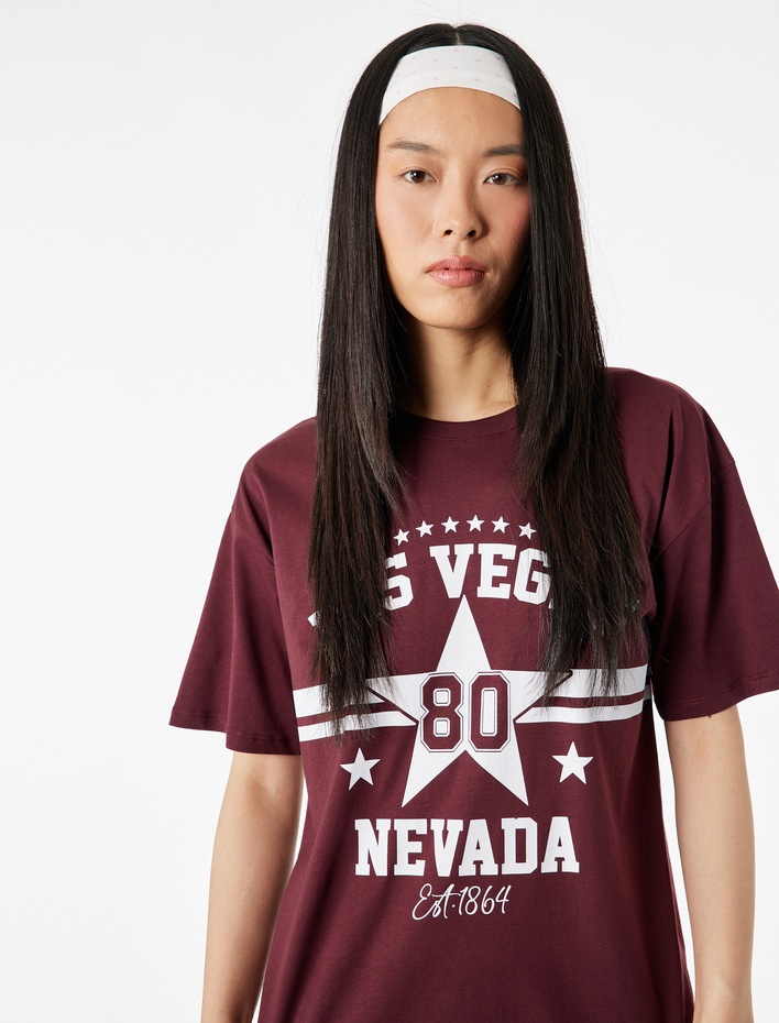  Rahat Kalıp Kısa Kollu Bisiklet Yaka Pamuklu Baskılı Tişört