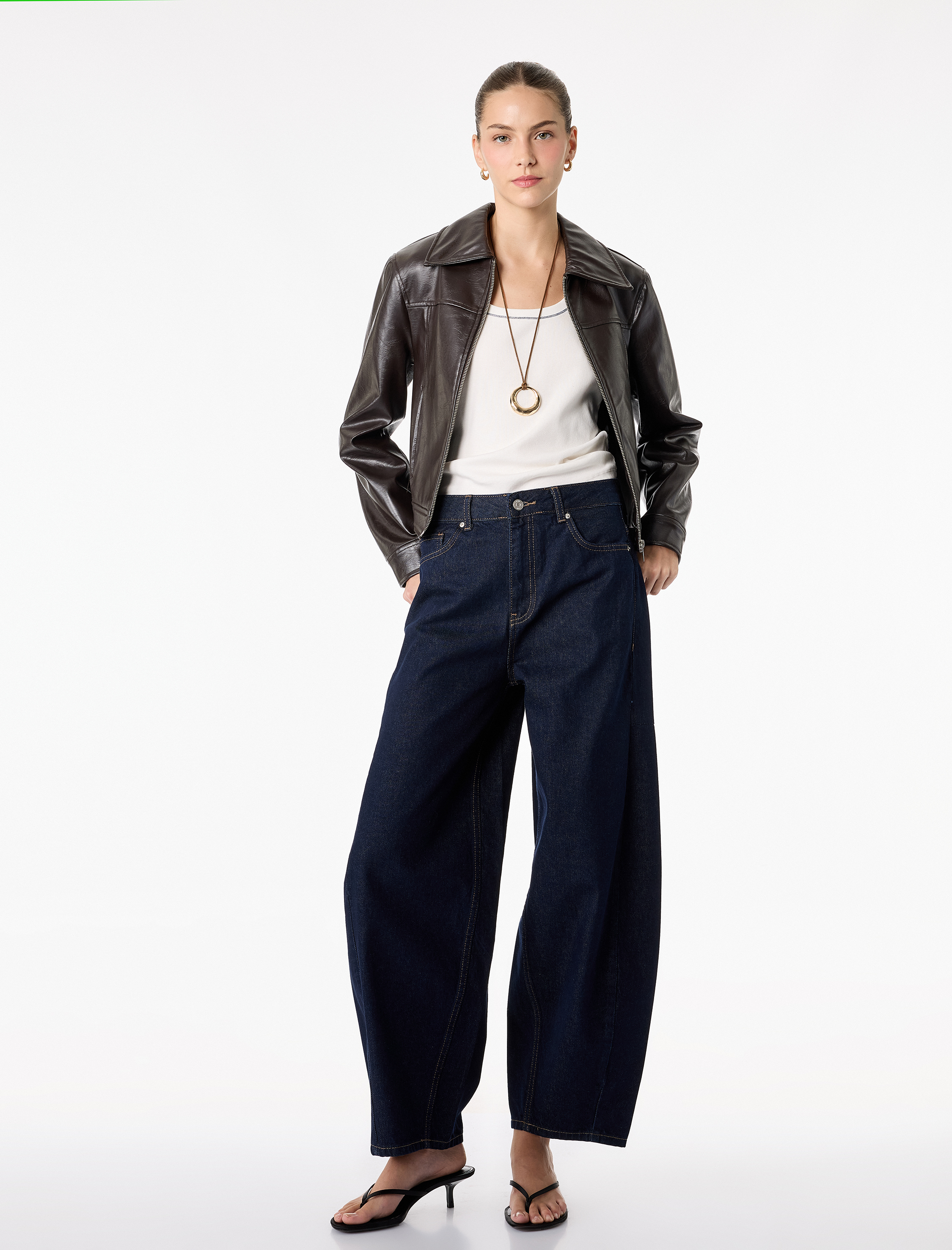   Pamuklu Normal Paça Cepli Düğmeli Balon Denim Pantolon - Balloon Fit Jean