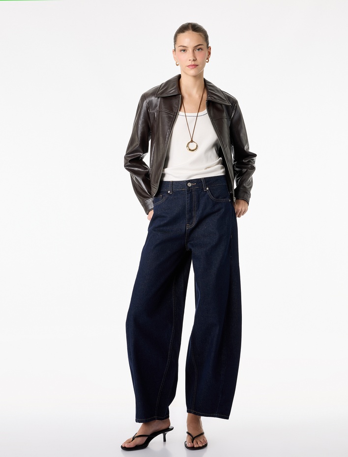  Pamuklu Normal Paça Cepli Düğmeli Balon Denim Pantolon - Balloon Fit Jean